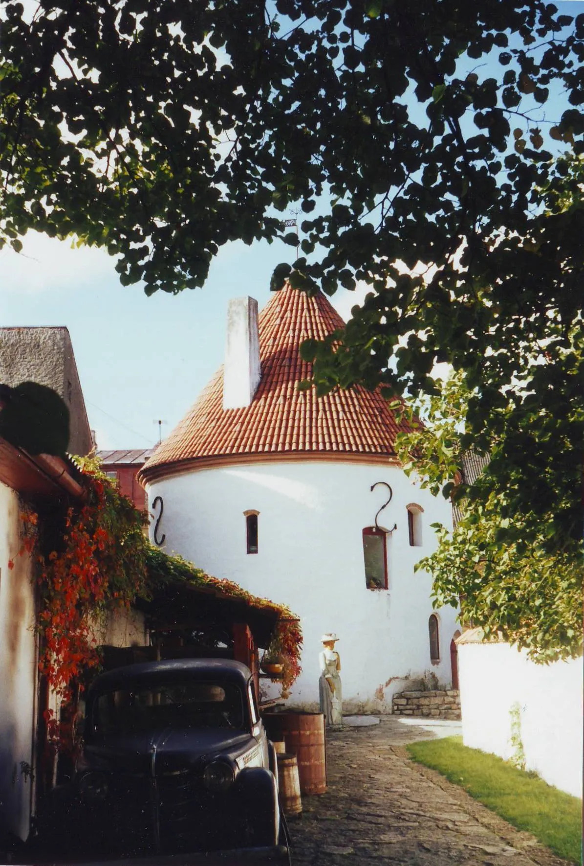 Photo showing: Pärnu Red tower