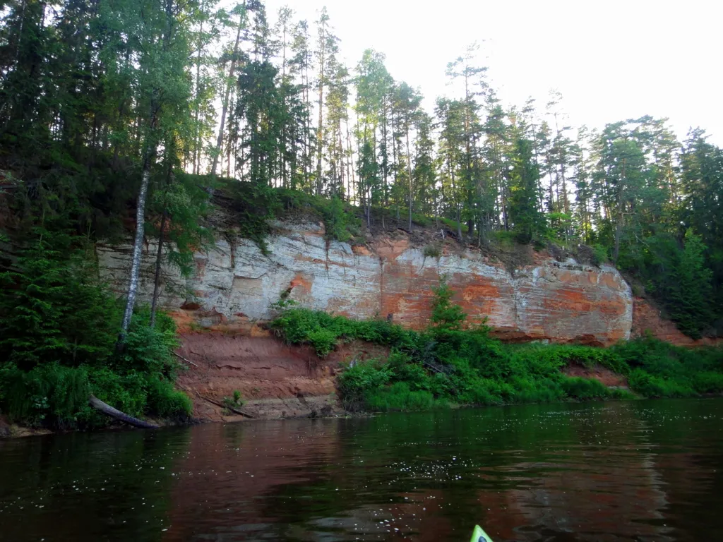 Photo showing: Cliffs near Salaca river