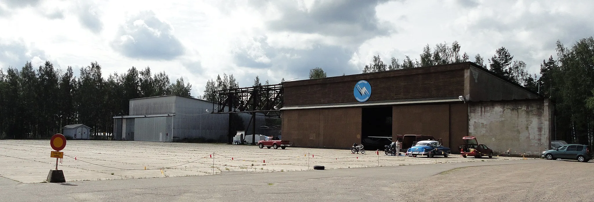 Photo showing: Hangars at Immola Airfield in Imatra, Finland.