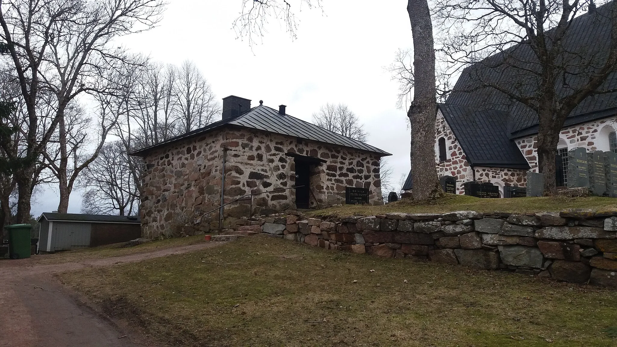 Photo showing: Vehmaa Church, Finland.