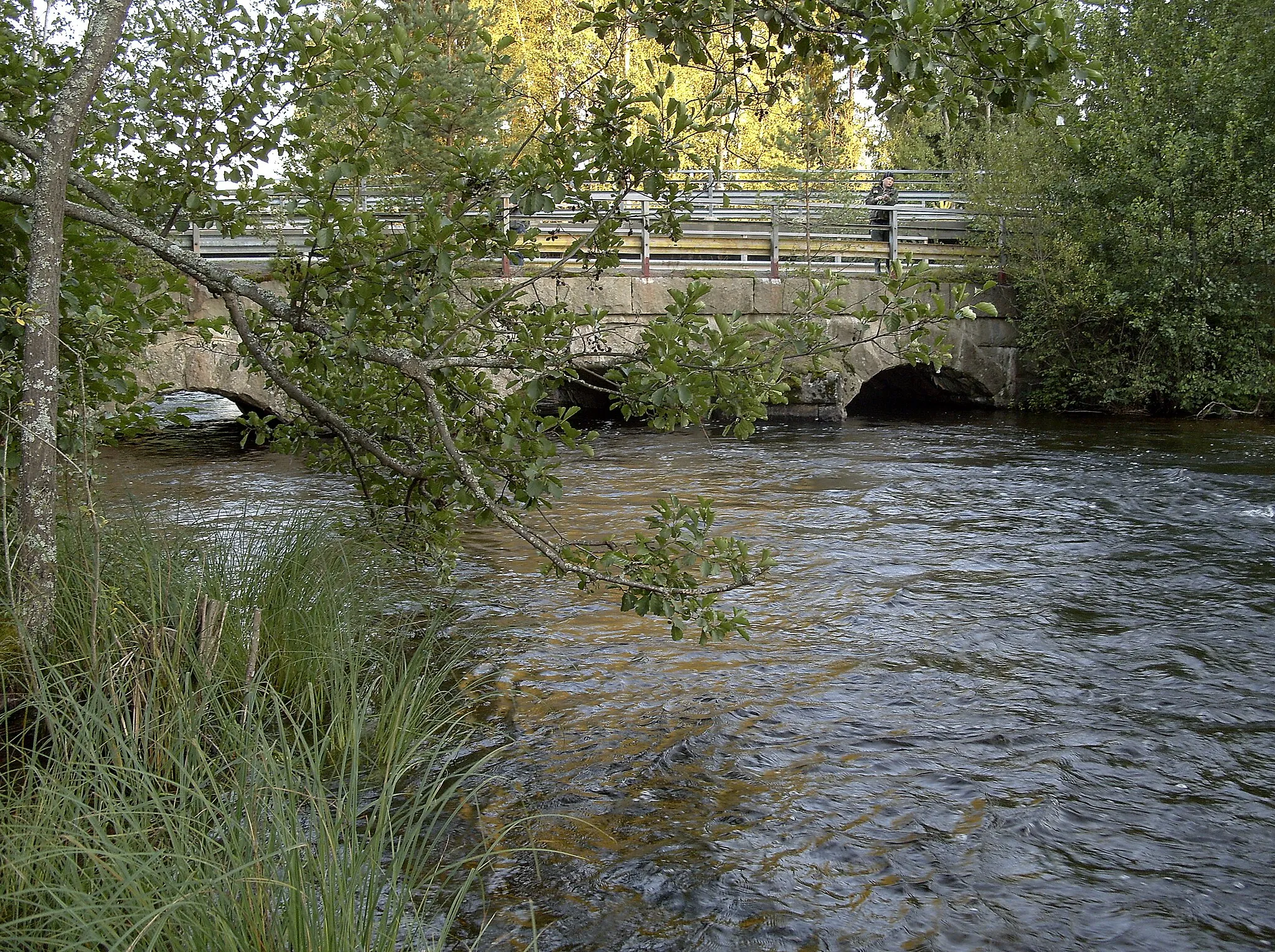Photo showing: Old bridge, Myllykoski, Jaala, August 2008