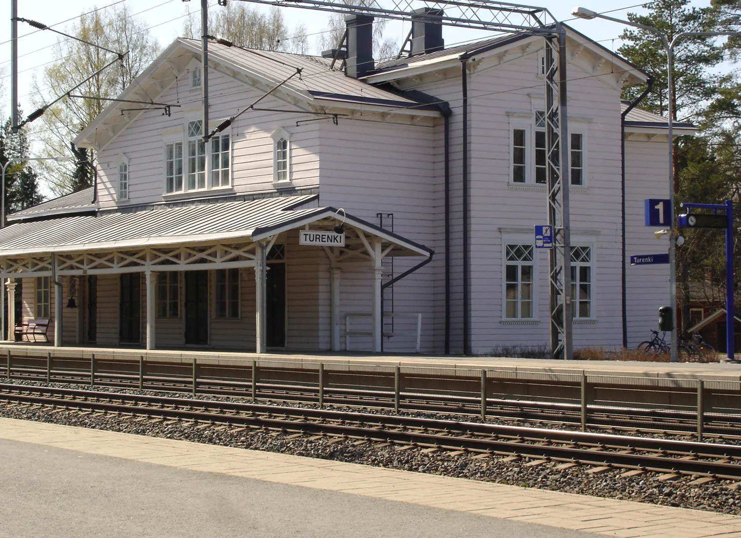 Photo showing: Turenki railway station in Janakkala, Finland. architect Carl Albert Edelfelt.