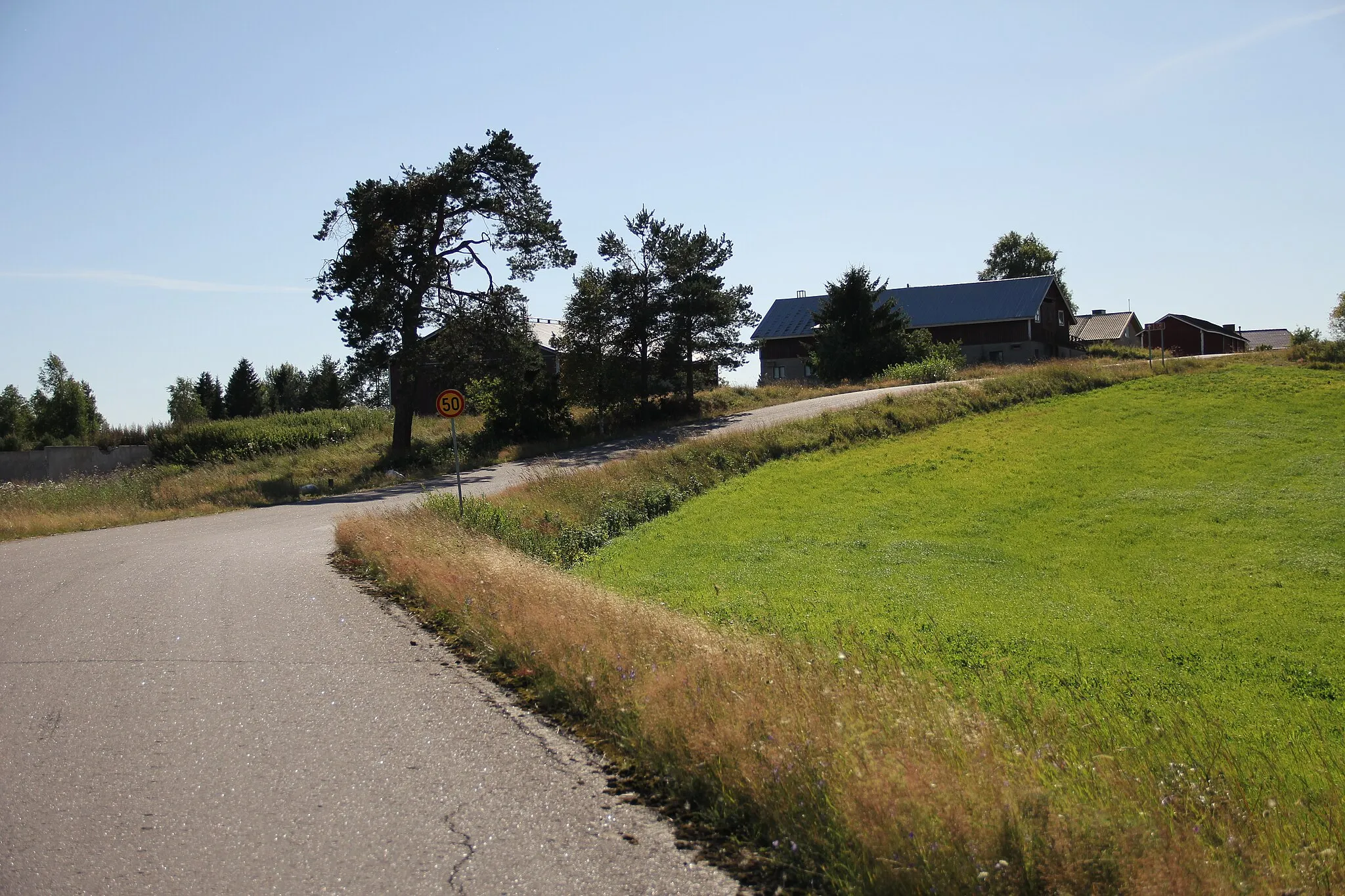 Photo showing: Niskapietiläntie (connecting road 3981), Rautjärvi, Finland. – A museum road. – Road in  Purnujärvi village.