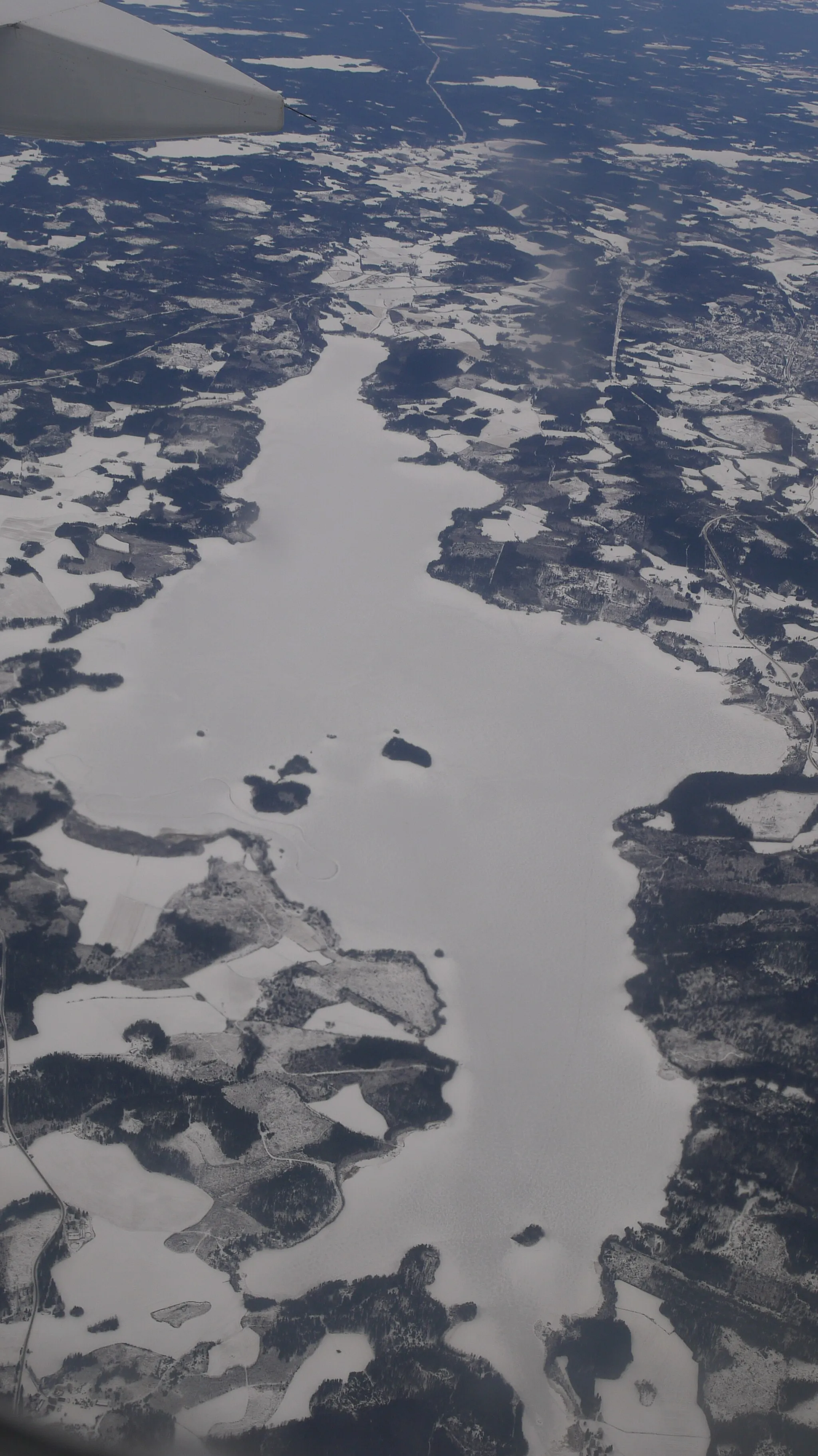 Photo showing: Jäätynyt Pääjärvi Hämeenlinnassa helmikuussa 2017.