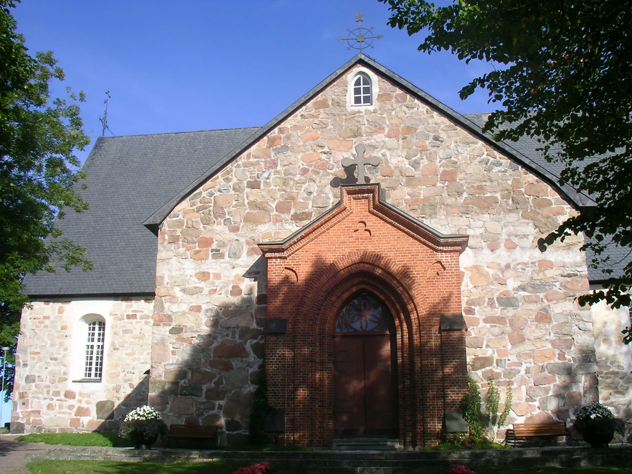 Photo showing: The (lutheran) church in Halikko, Finland.