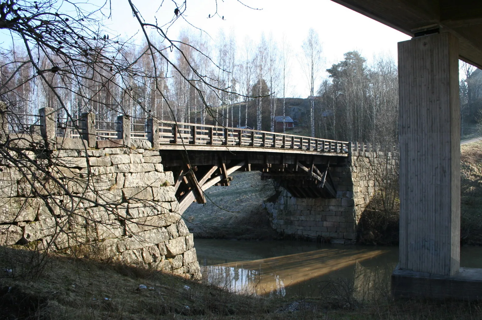 Photo showing: Halikko museum bridge, Halikko, Finland. Wooden bridge completed in 1866.