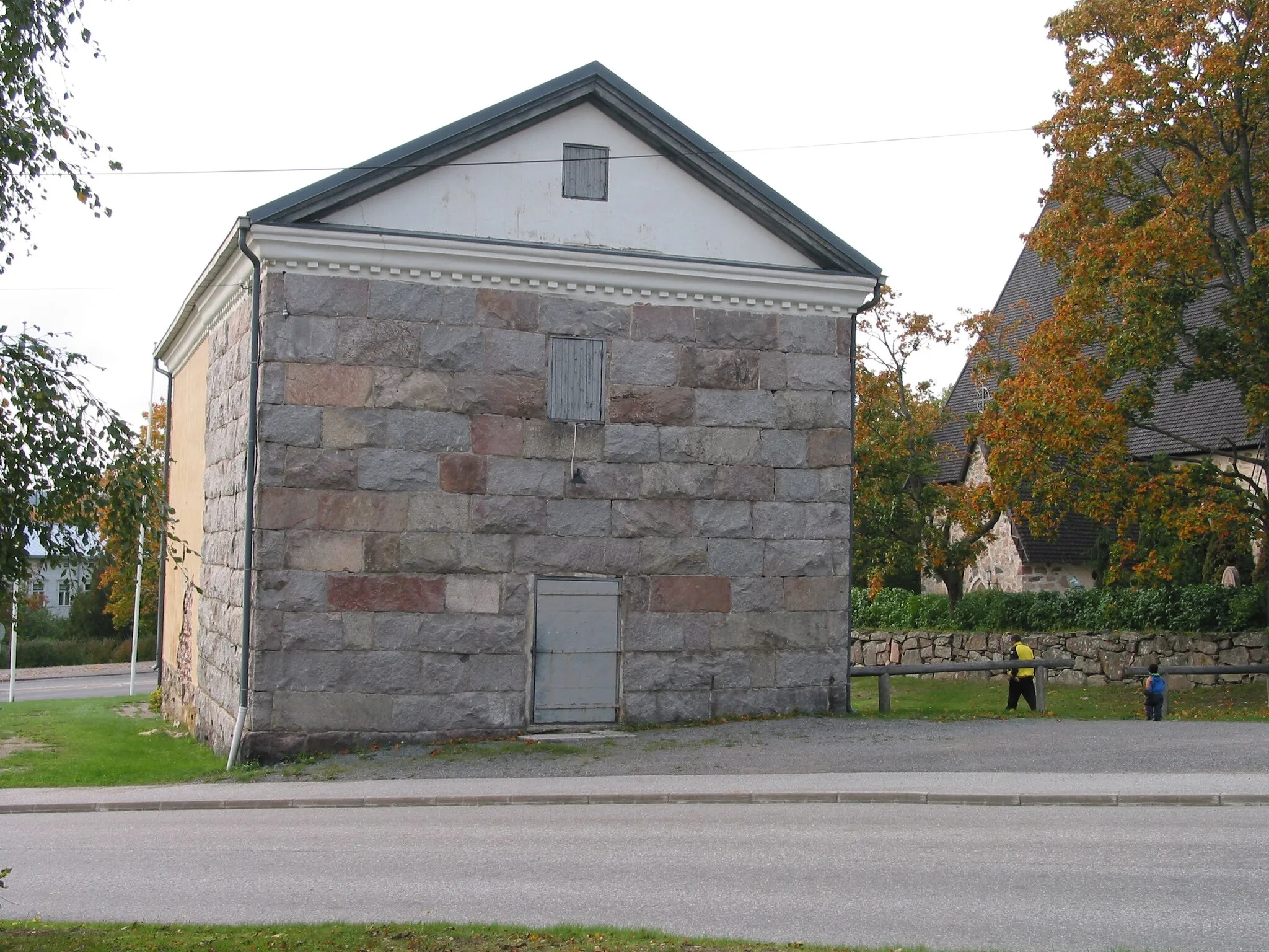 Photo showing: Perniö parish municipal Granary or corn crip from 1820, extension 1896