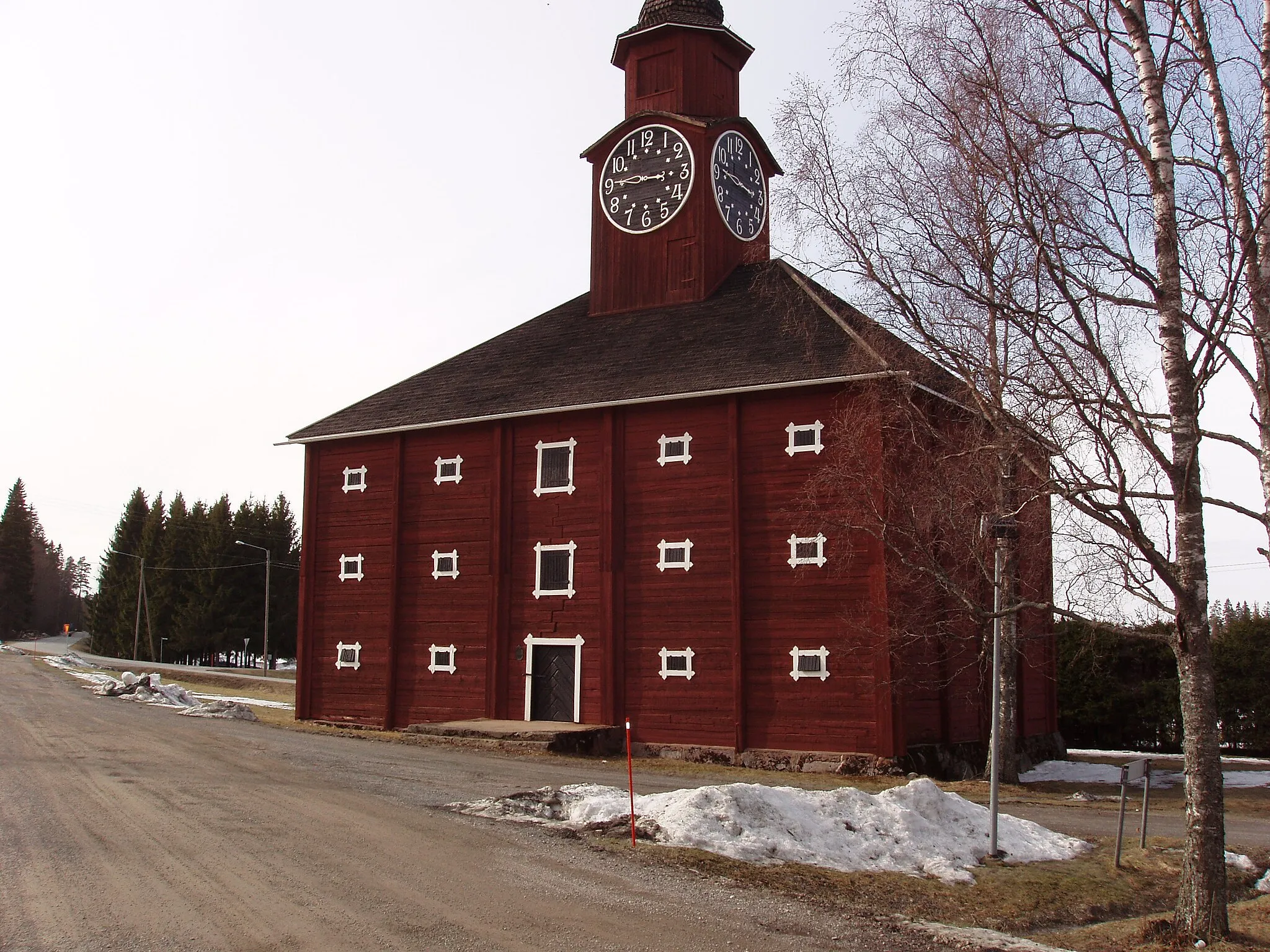 Photo showing: Jokioisten kartanon aitta