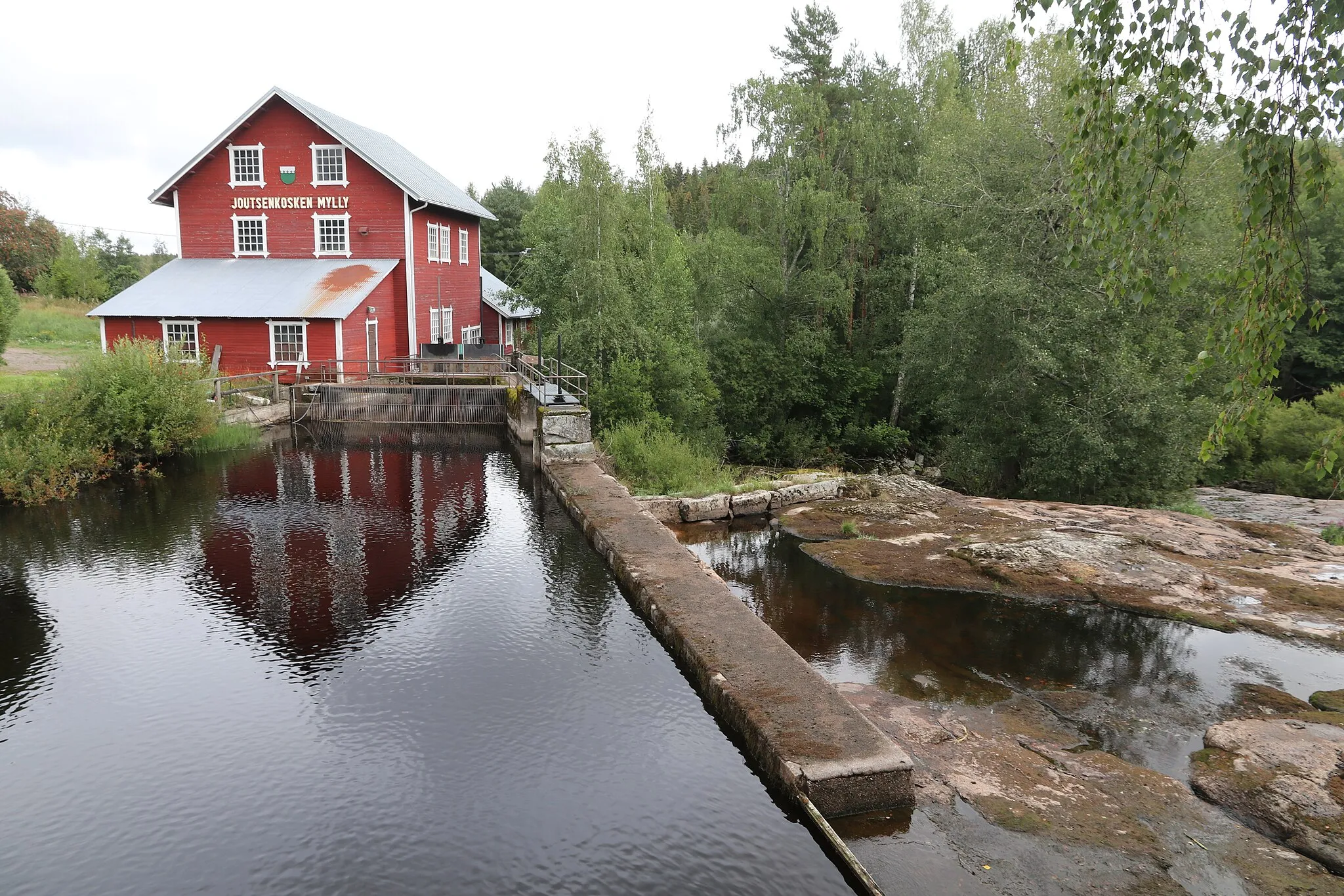 Photo showing: Joutsenkoski mill.