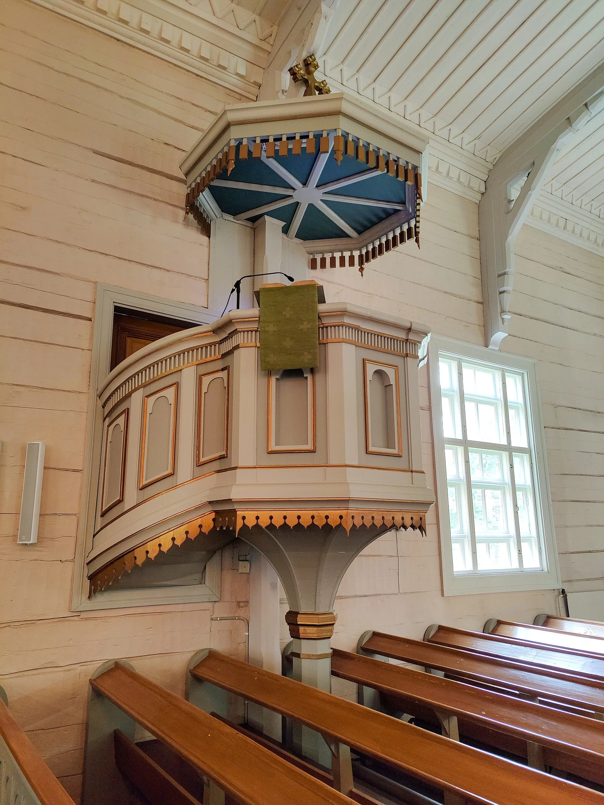 Photo showing: Karjala Church interior