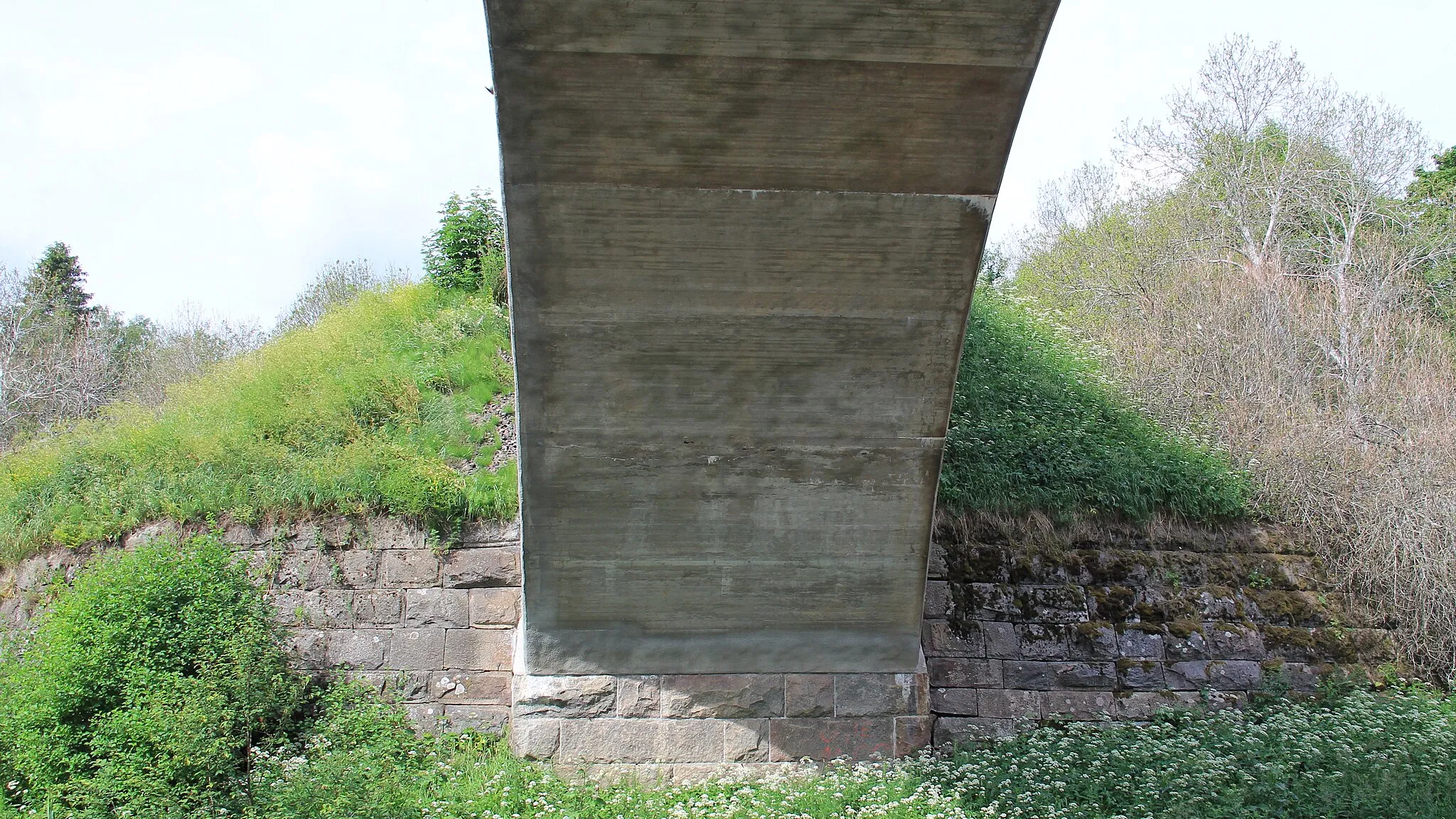 Photo showing: Aurajoki railway bridge, Aura. - Bridge arch.