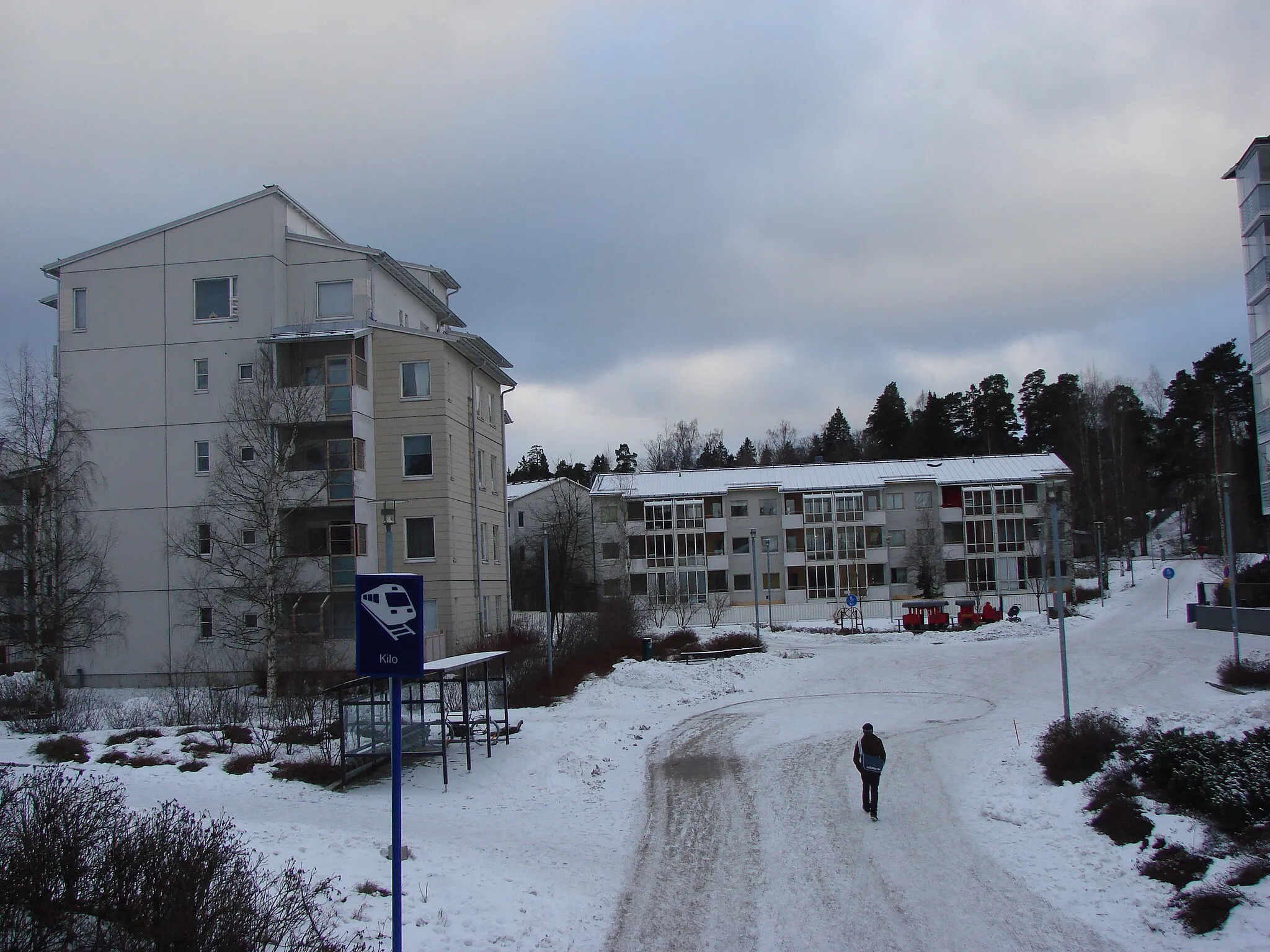 Photo showing: A view of Kilo, Espoo from the local train station.