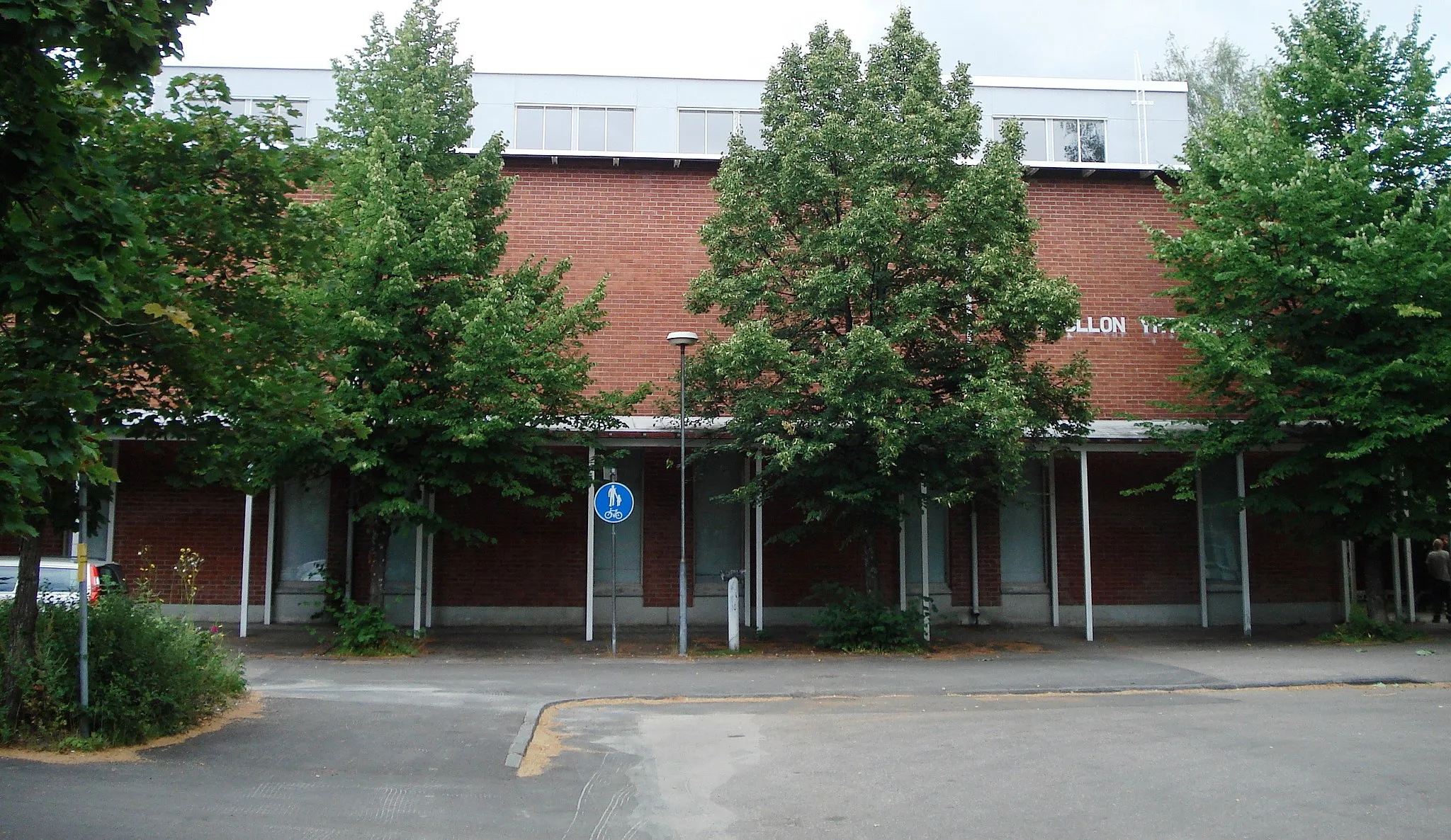 Photo showing: Apollo school in Helsinki, Finland – August 2012