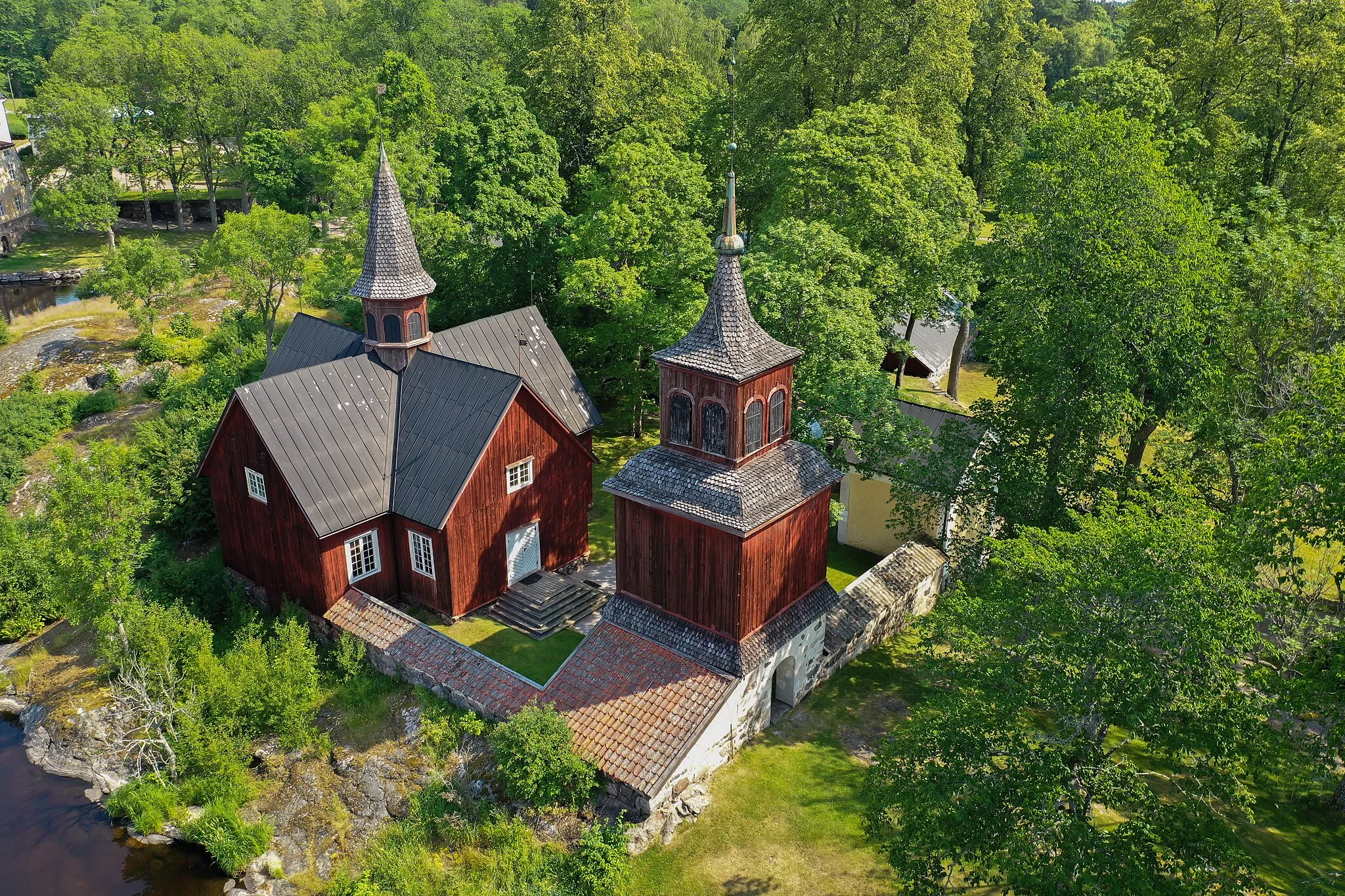 Photo showing: Fagervik kyrka uppifrån.