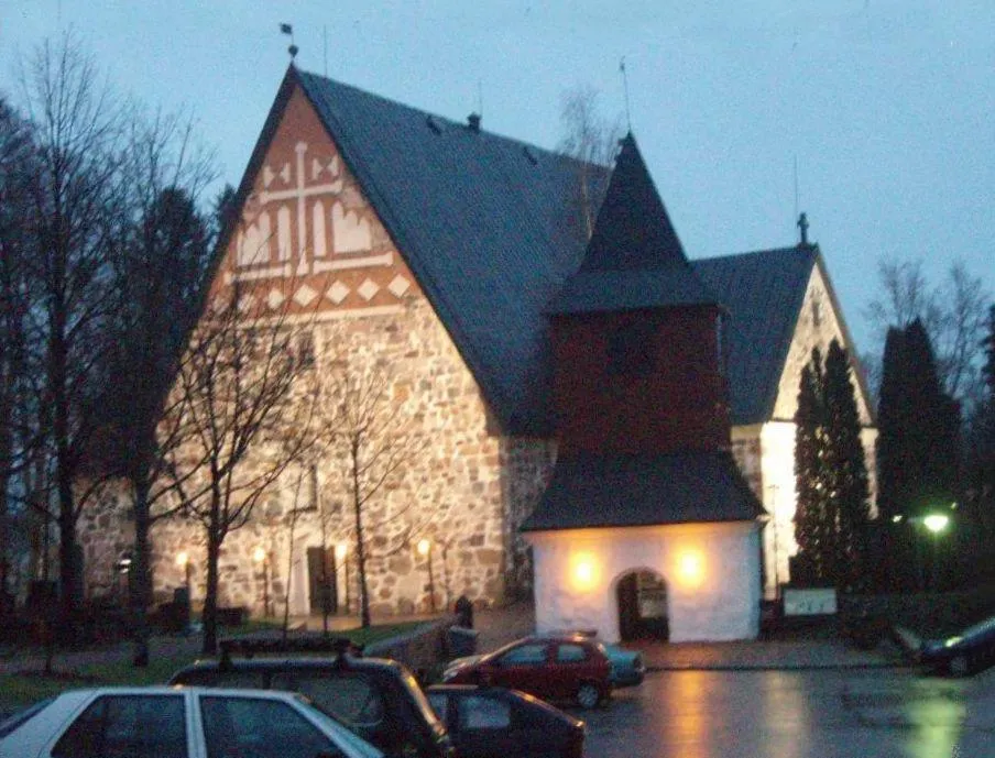 Photo showing: Espoo cathedral in twilight