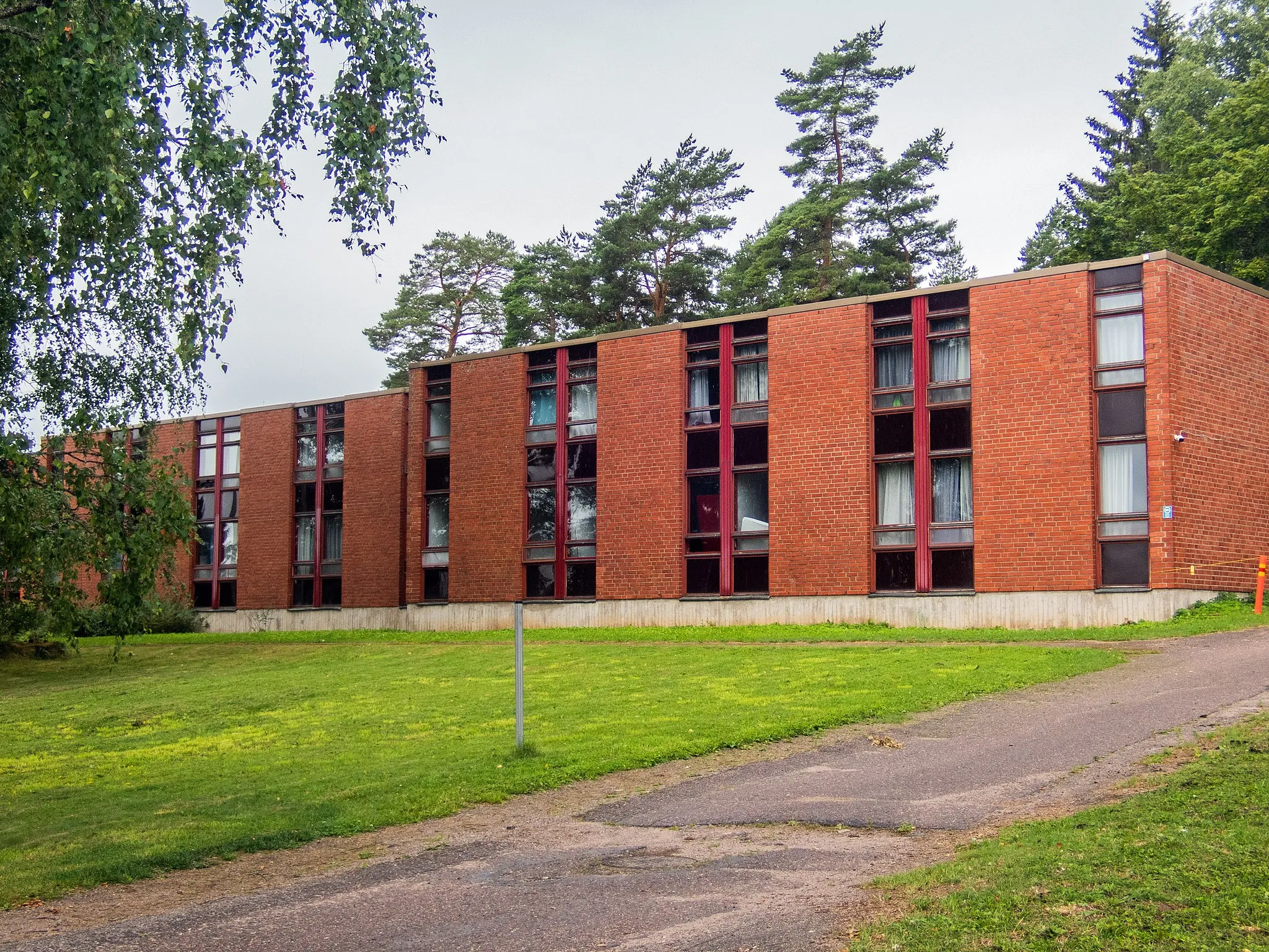 Photo showing: Former TVK-opisto training centre, then Aktiivikeskus, now hostel Silmu in Evitskog, Kirkkonummi