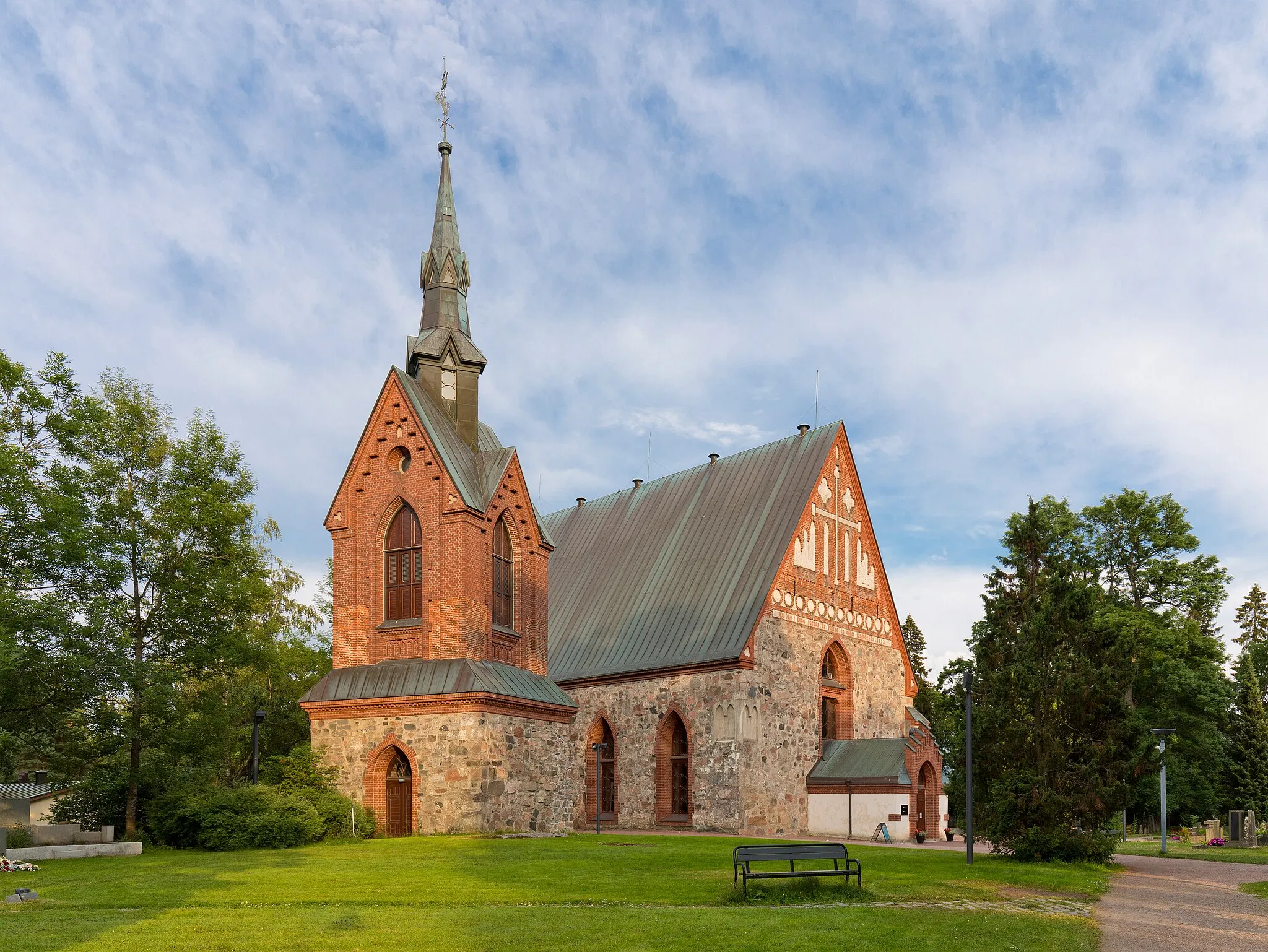 Photo showing: Church of St. Lawrence northwest in Helsingin Pitäjän Kirkonkylä, Vantaa, Finland in 2021 July.