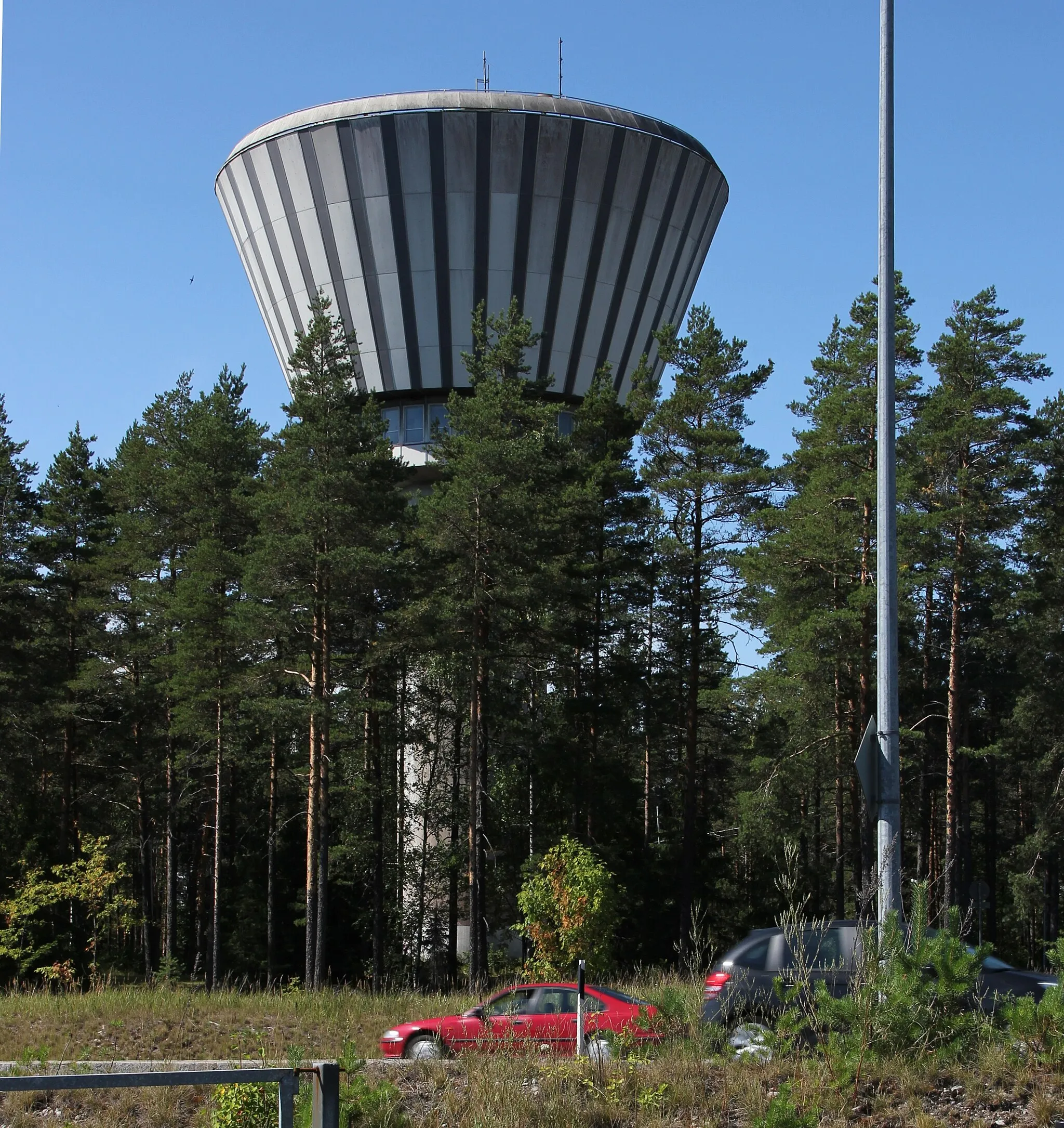 Photo showing: Water tower near Lohja Railway Station, in Finland.