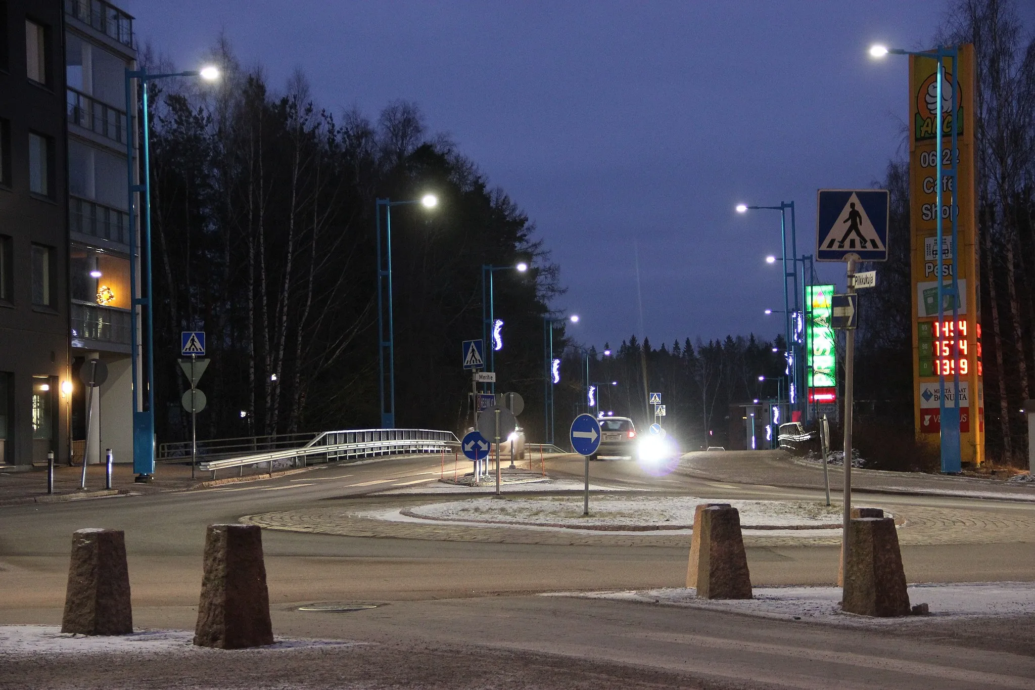 Photo showing: Roundabout in Nummela, Vihti, Finland