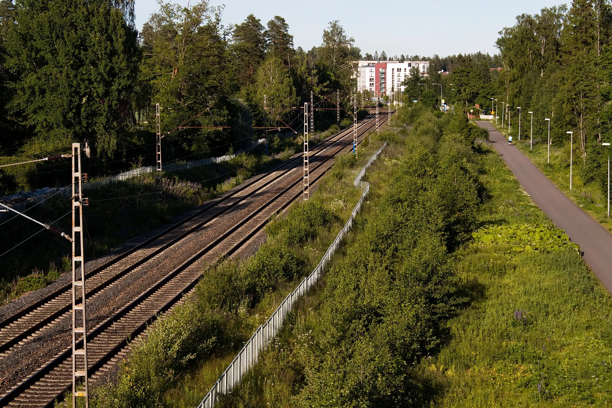 Photo showing: Rautatietä Kera-Kilo -väliltä