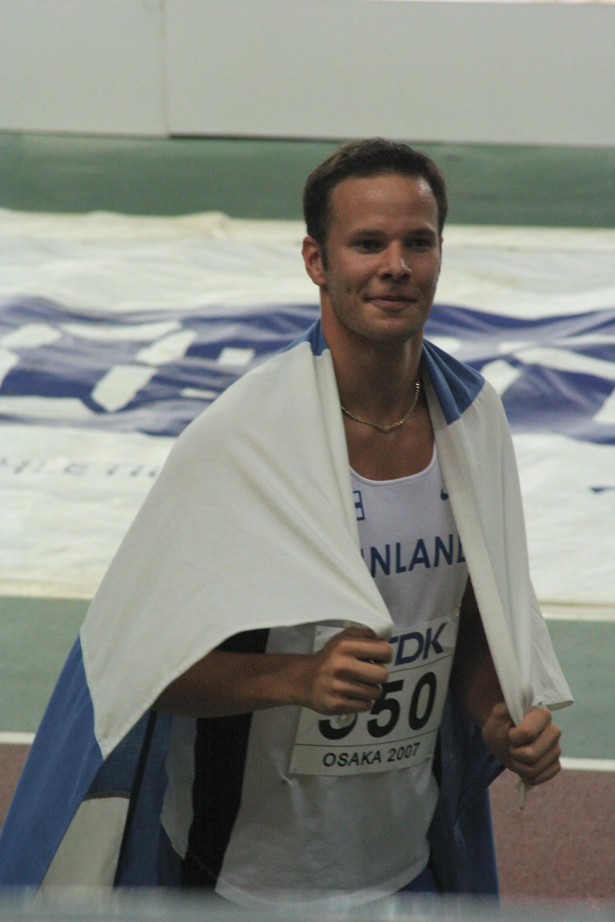 Photo showing: World Athletics Championships 2007 in Osaka - Tero Pitkämäki celebrates his victory in the javelin competition