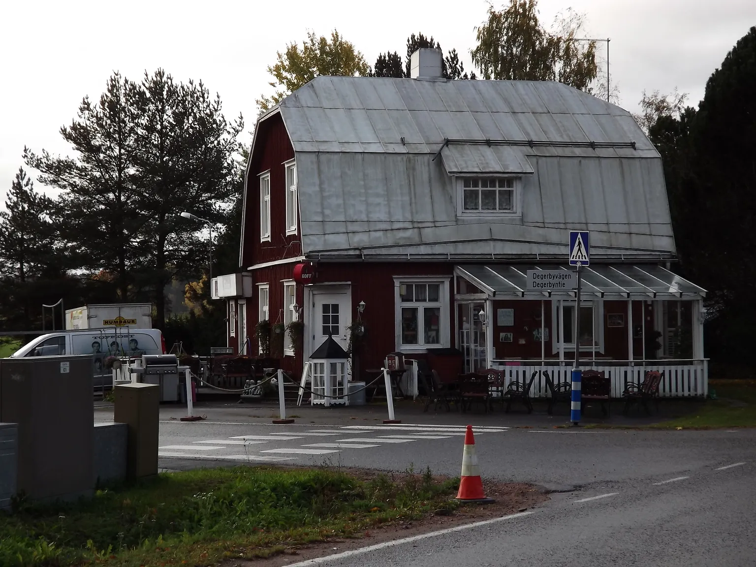 Photo showing: Degerby Deli café and grocery store in the Degerby village, Ingå.