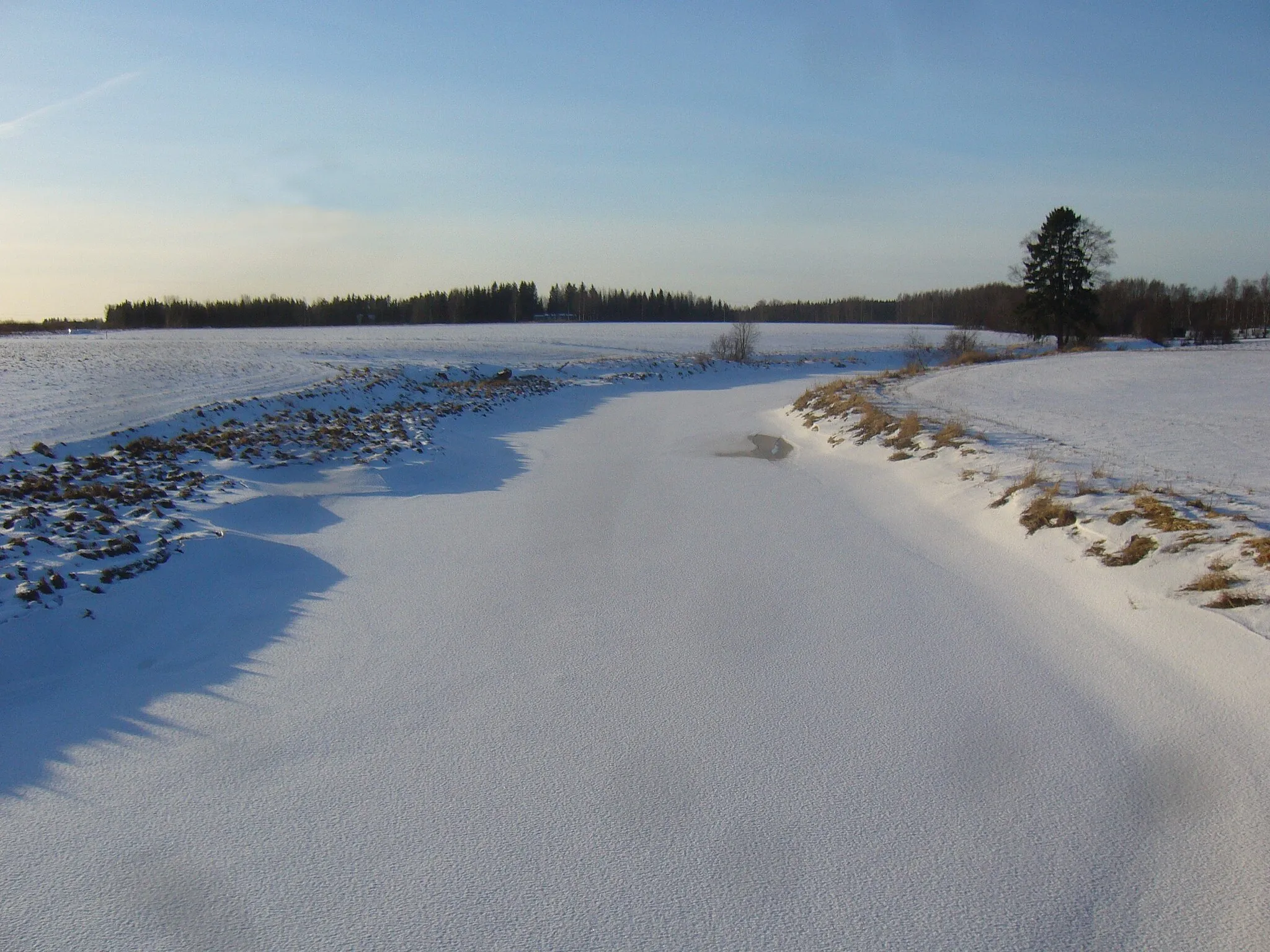 Photo showing: Kainastonjoki river in Kauhajoki, Finland.