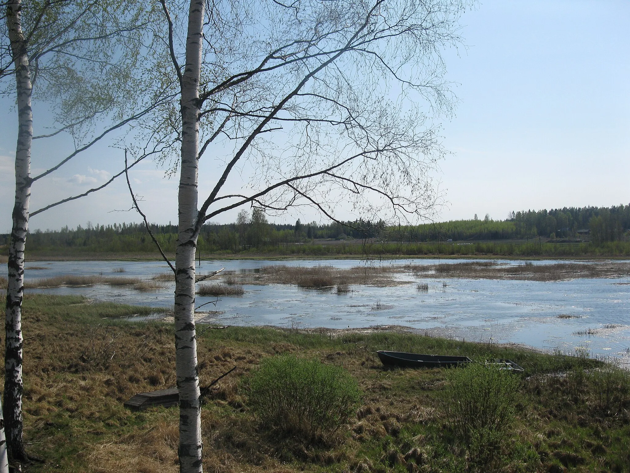 Photo showing: Kullaan Levajärven pohjoista allasta lintutornin luona.