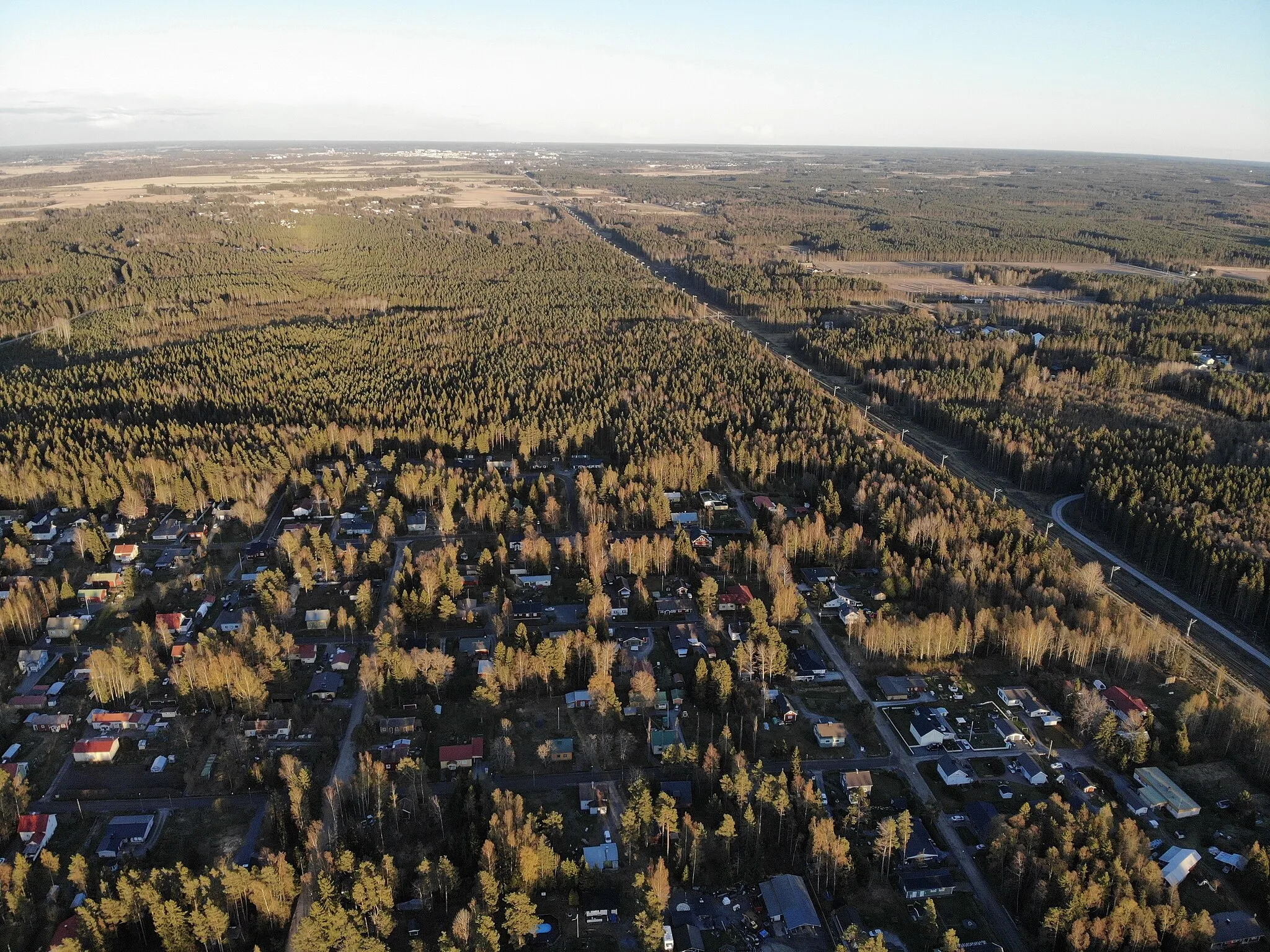 Photo showing: Aerial photograph from Enäjärvi, Pori.