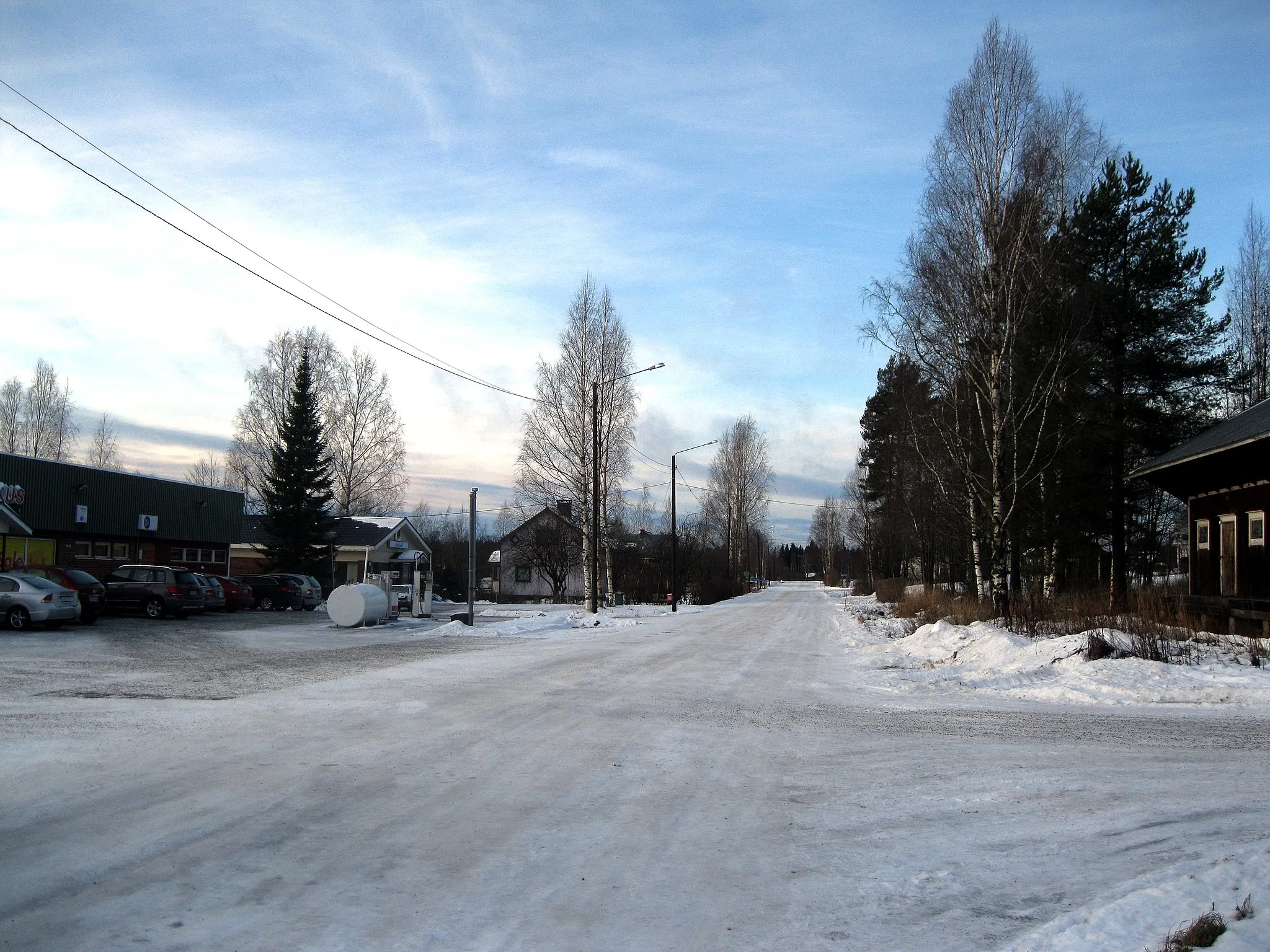 Photo showing: Ammesmäentie road in Itäkylä, Lappajärvi.