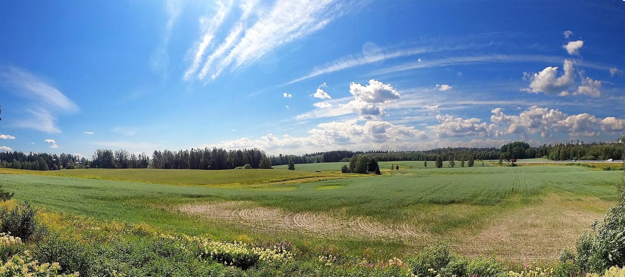 Photo showing: A field in Mutala in Ylöjärvi, Finland.