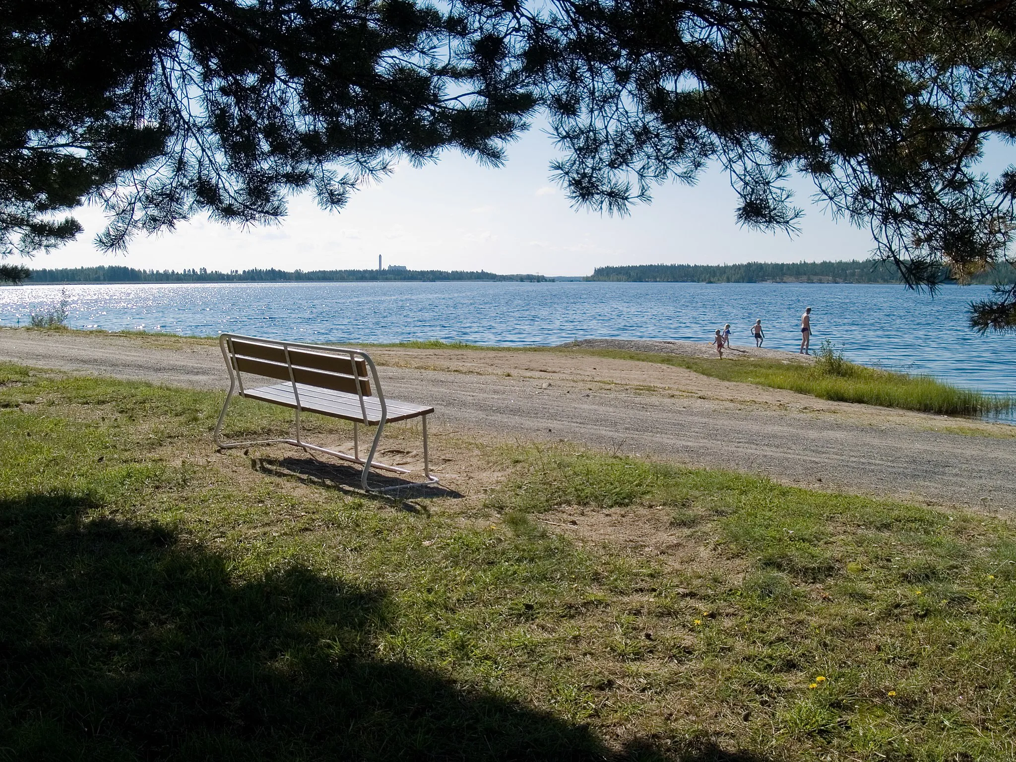 Photo showing: Beach by the Kyrkösjärvi reservoir in Huhtala, Seinäjoki, Finland.