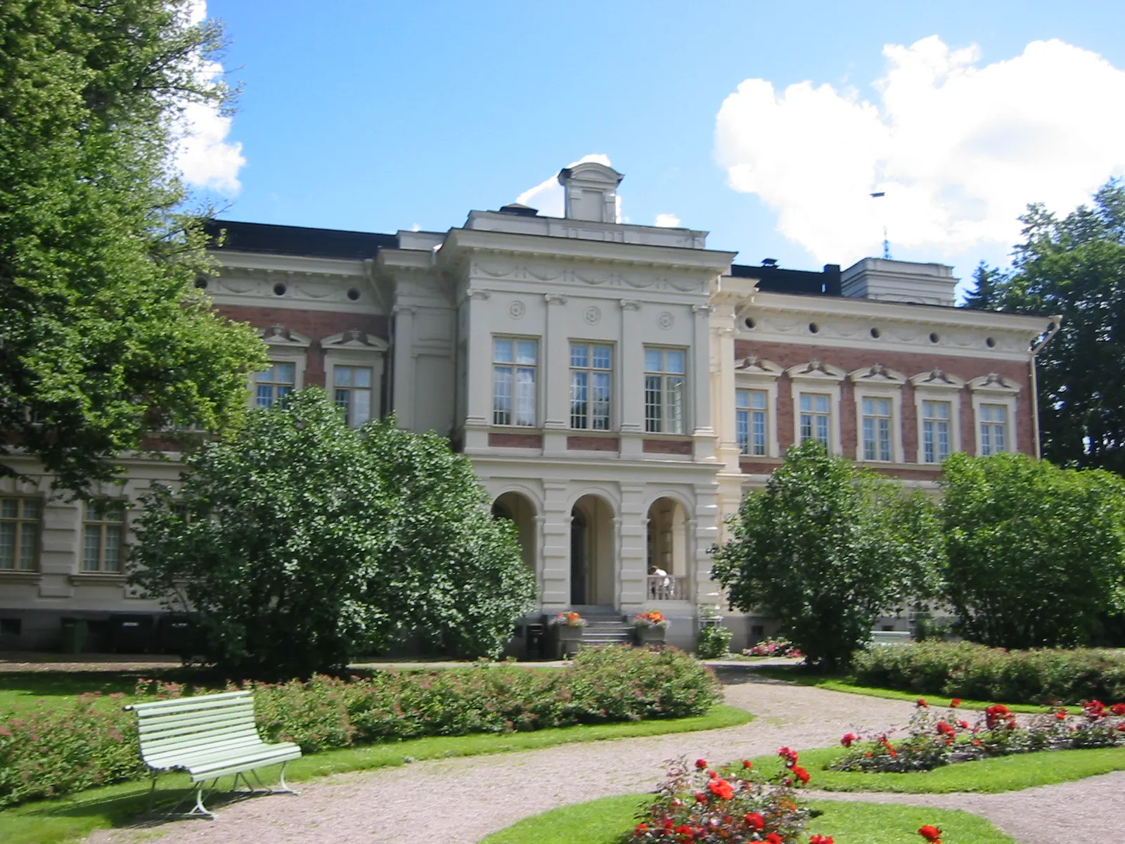 Photo showing: Hatanpää Mansion in Hatanpää arboretum, a botanical garden in Tampere