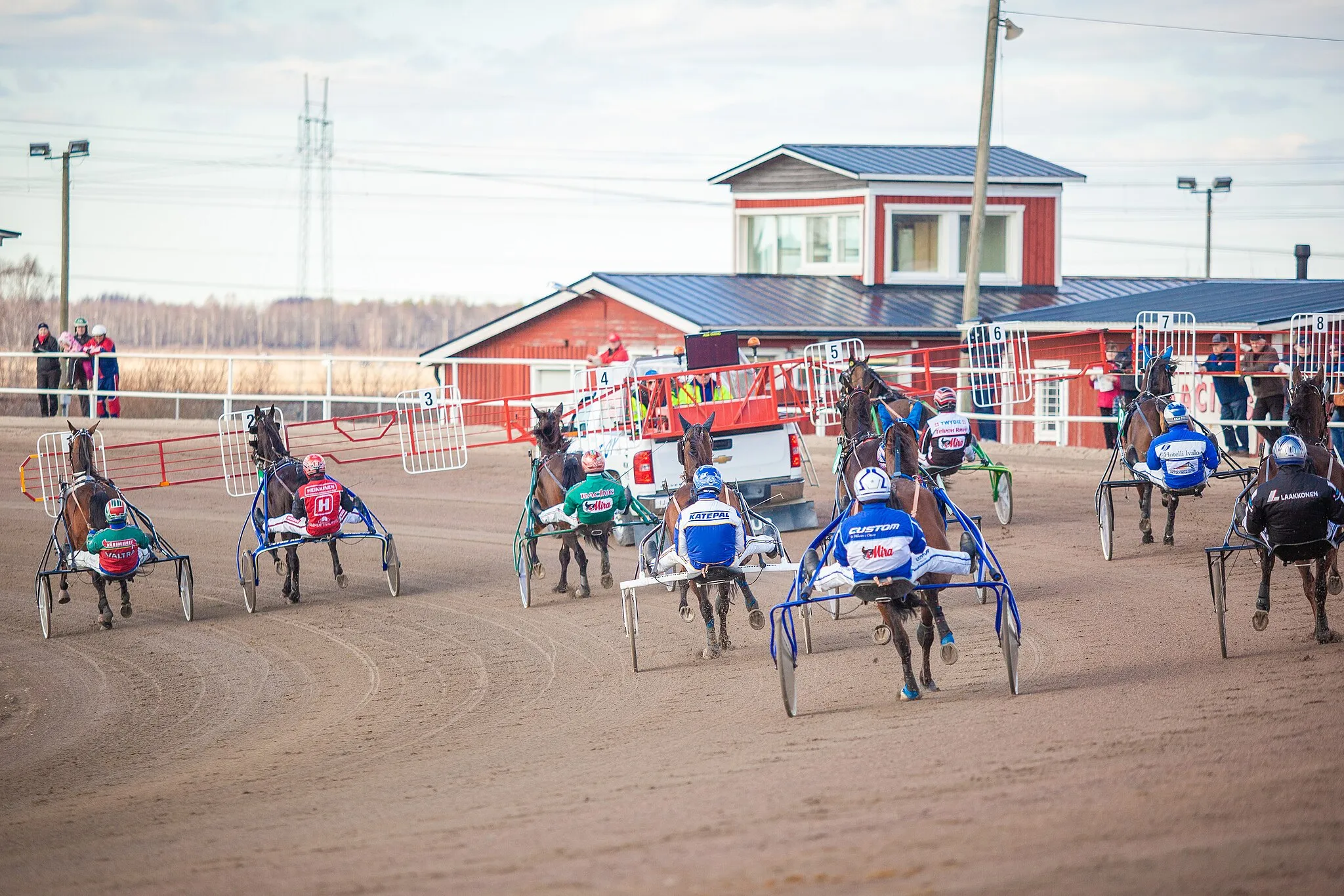 Photo showing: Harness racing starting car at Seinäjoki 13.4.2019
