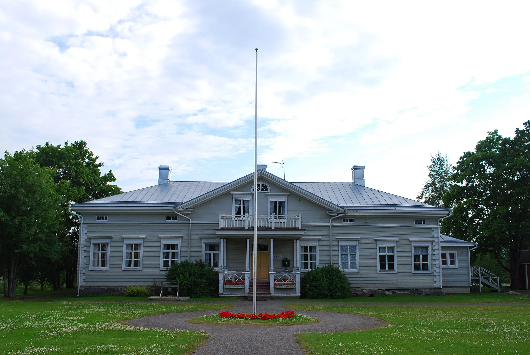 Photo showing: Rahkola manor in Ikaalinen. Main building
