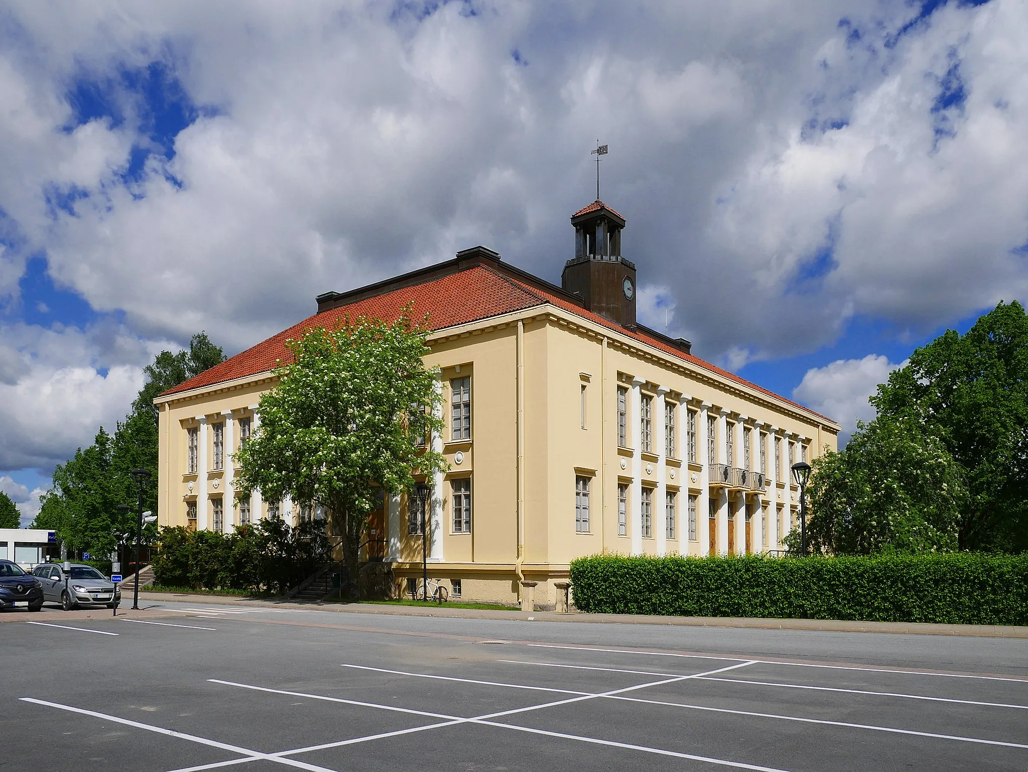 Photo showing: Lapua town hall.