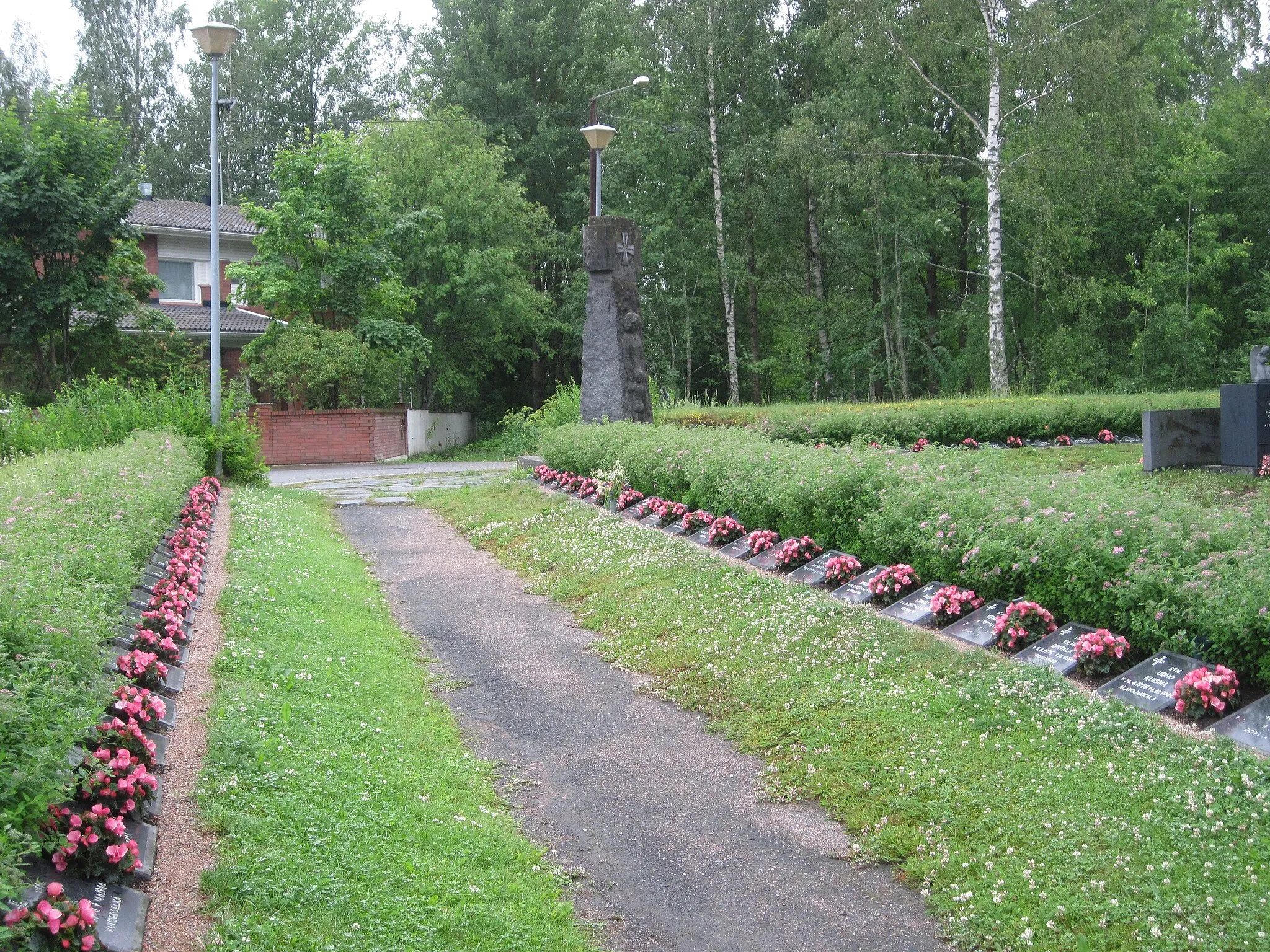 Photo showing: Military cemetary at church in parkano, Finland