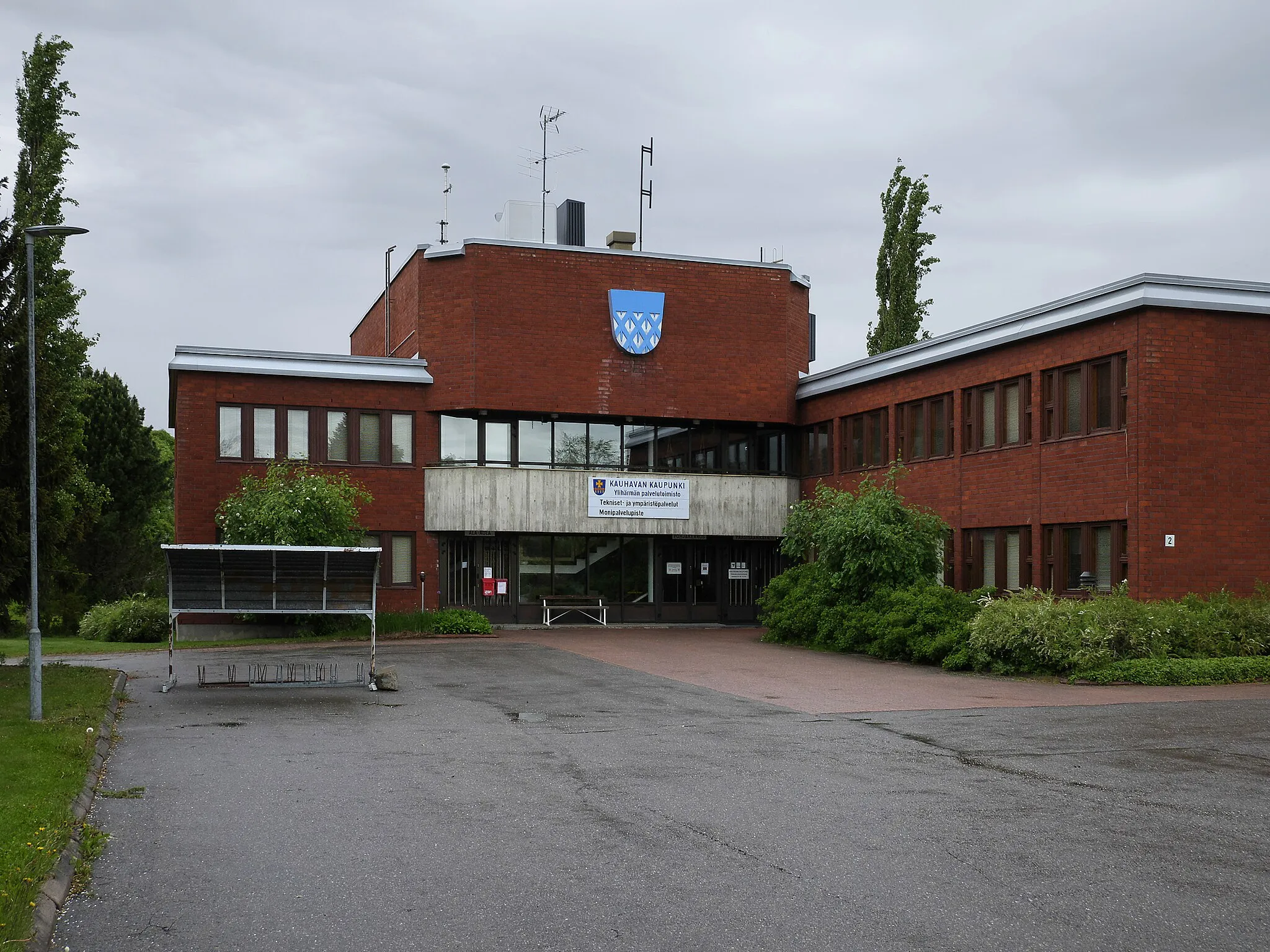 Photo showing: Ylihärmä former municipal office.