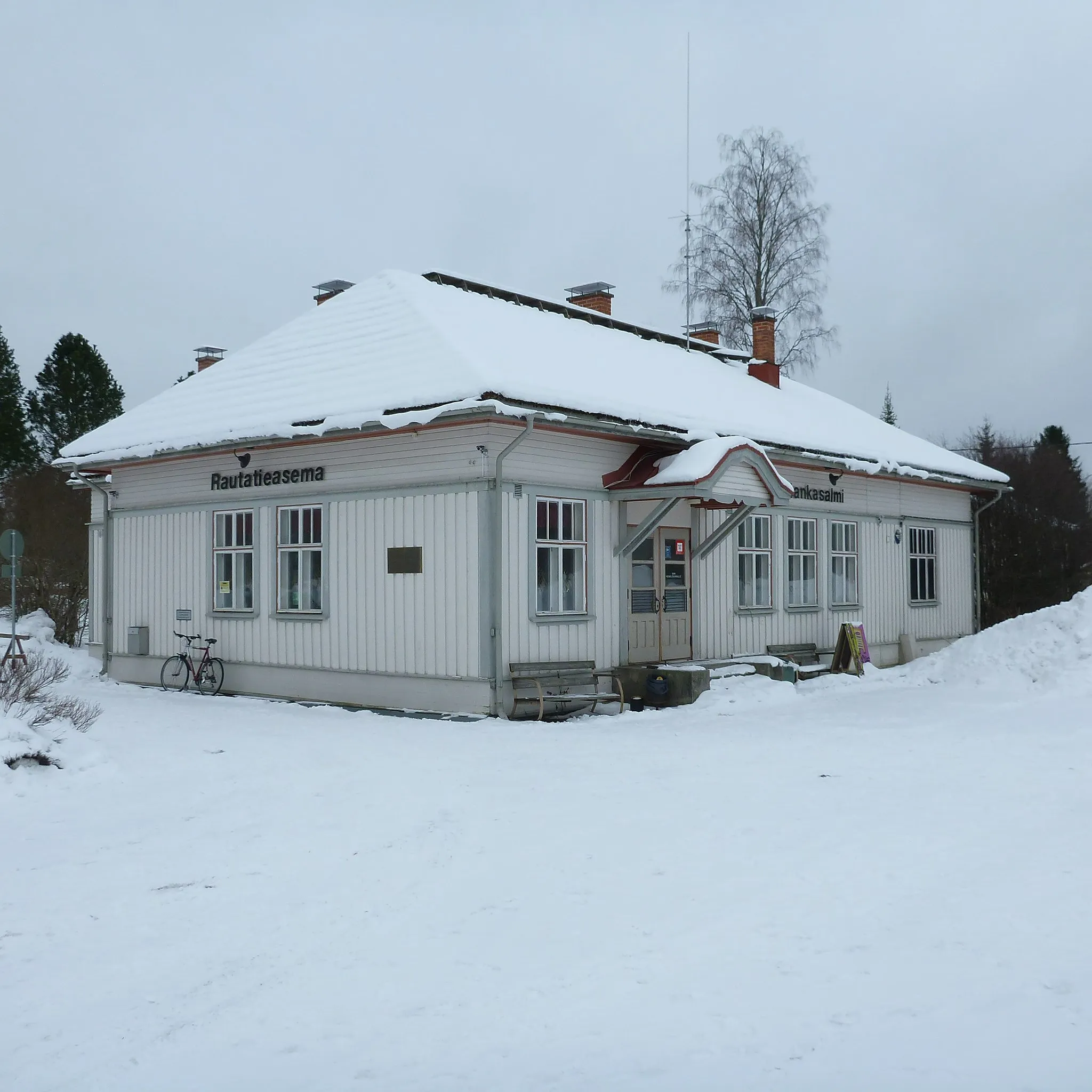 Photo showing: Hankasalmi railway station
