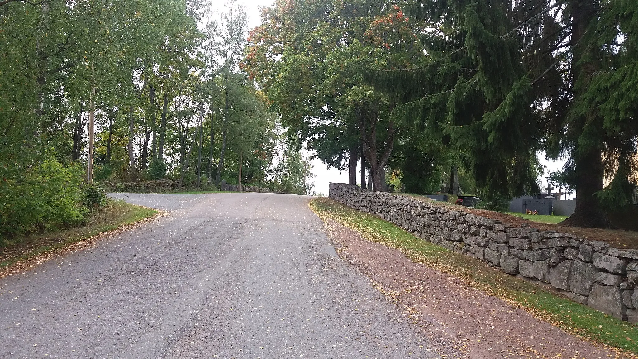 Photo showing: This is a photo of a monument in Finland identified by the ID 'Kiukainen Church' (Q18662924)