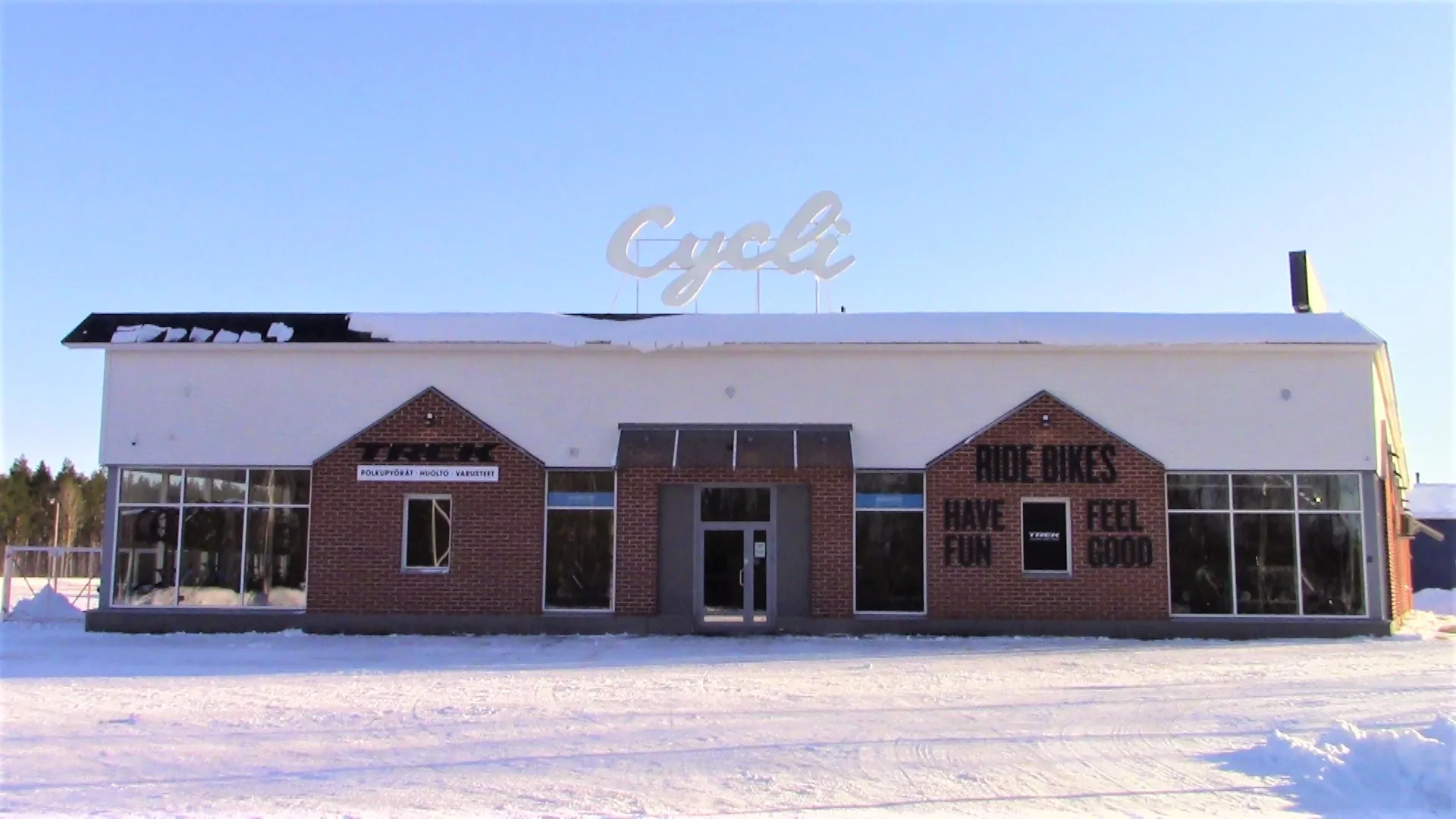 Photo showing: Cycli cycling service and specialty store at Tiiliruukki district in Pori, Finland.