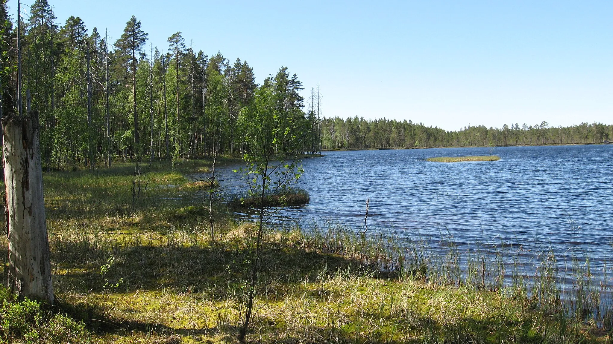 Photo showing: Lake Spitaalijärvi in Lauhanvuori National Park, Isojoki, Finland.