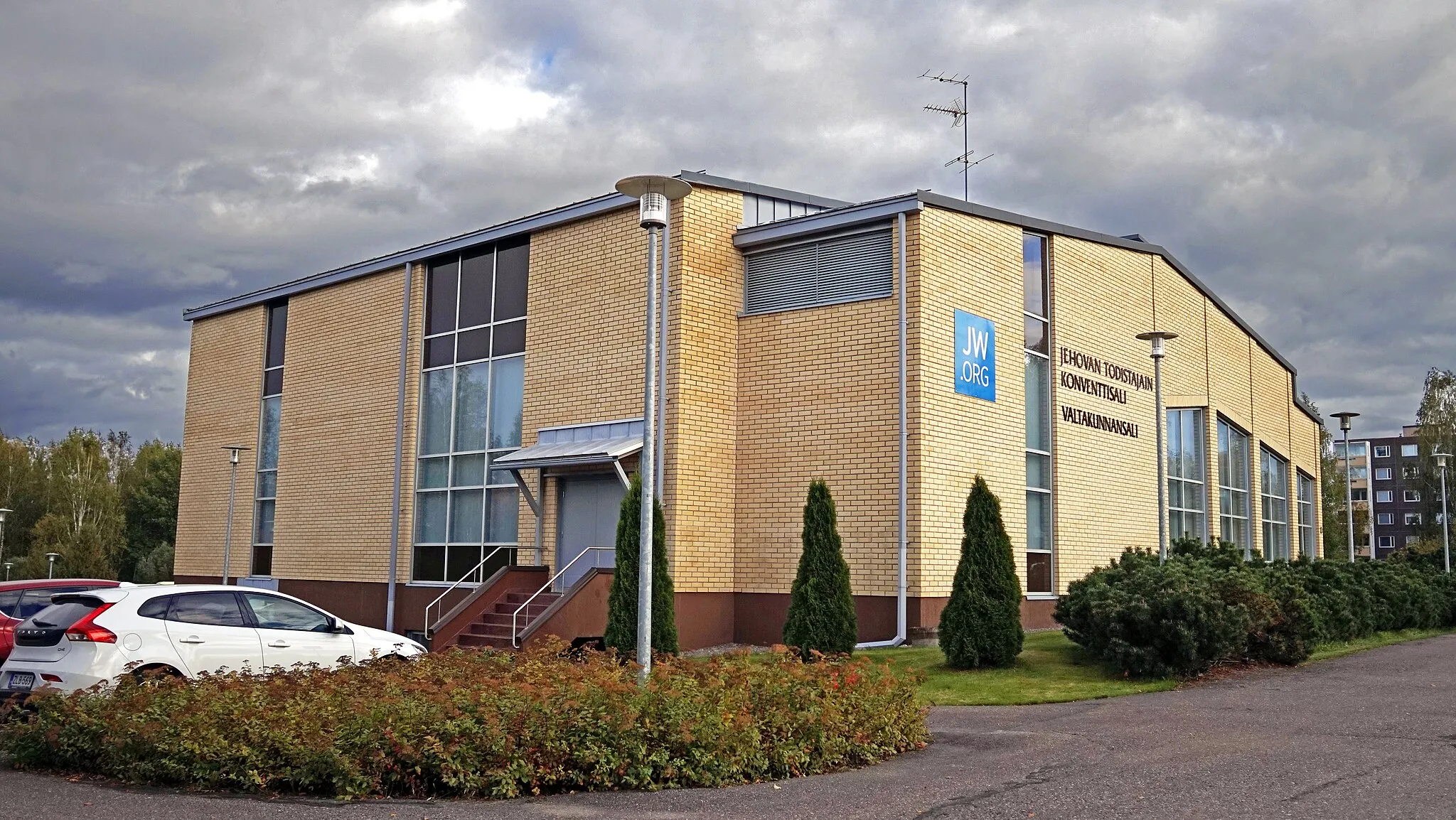 Photo showing: Jehovah's Witnesses' Assembly Hall in Varkaus, Finland.