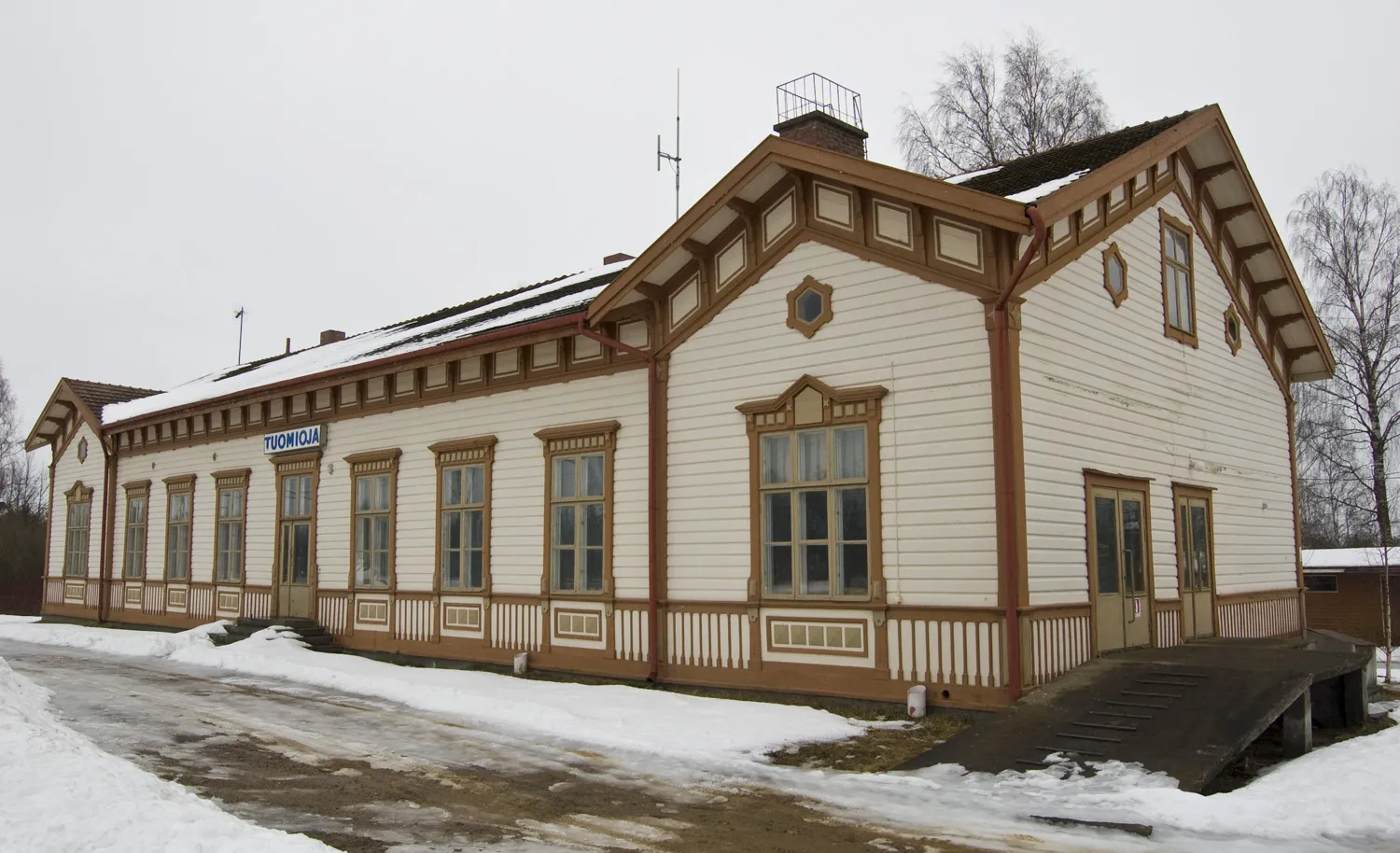 Photo showing: Tuomioja railway station, Siikajoki, Finland.