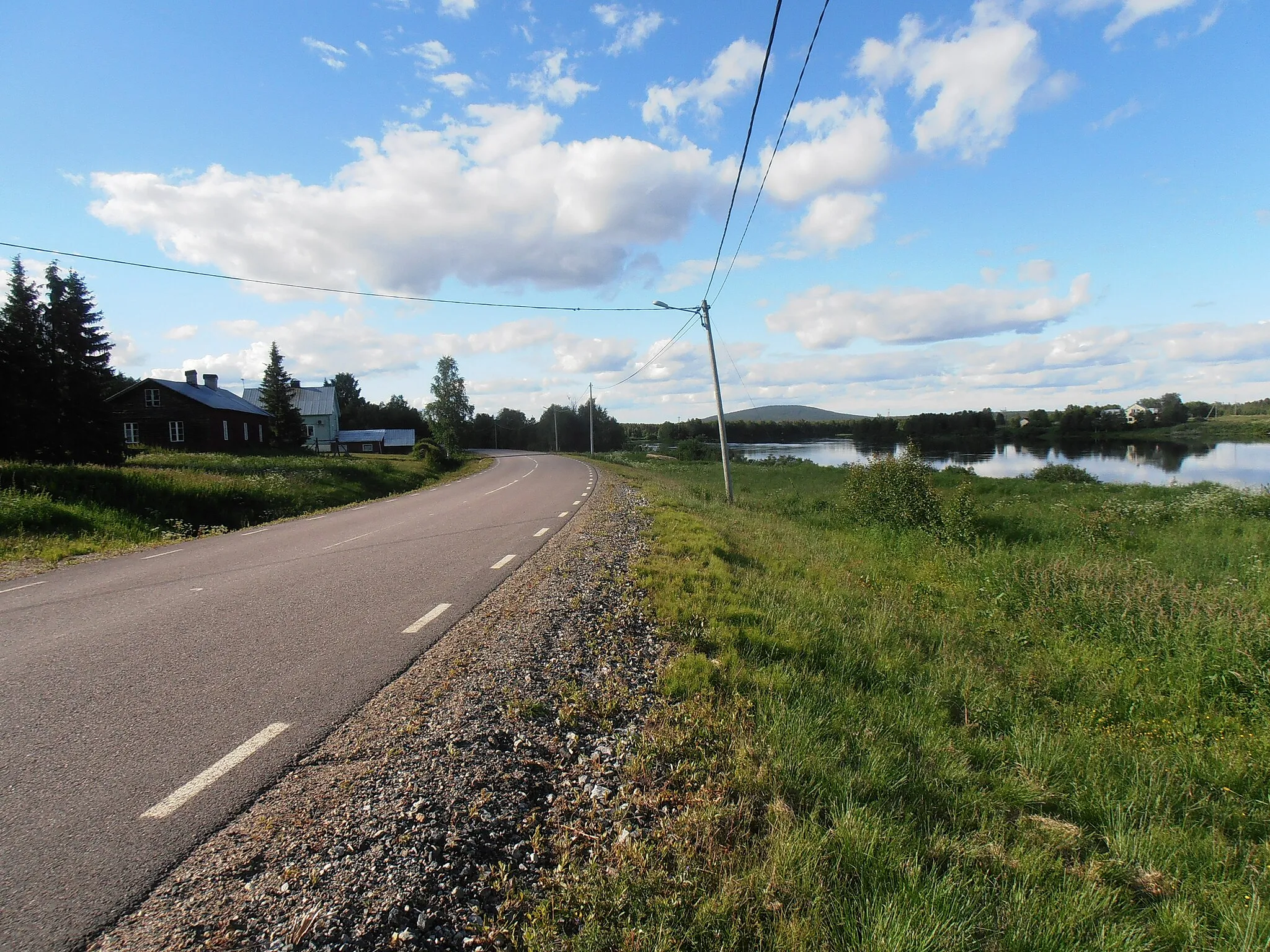 Photo showing: Kätkesuando, the northernmost village in Pajala municipality