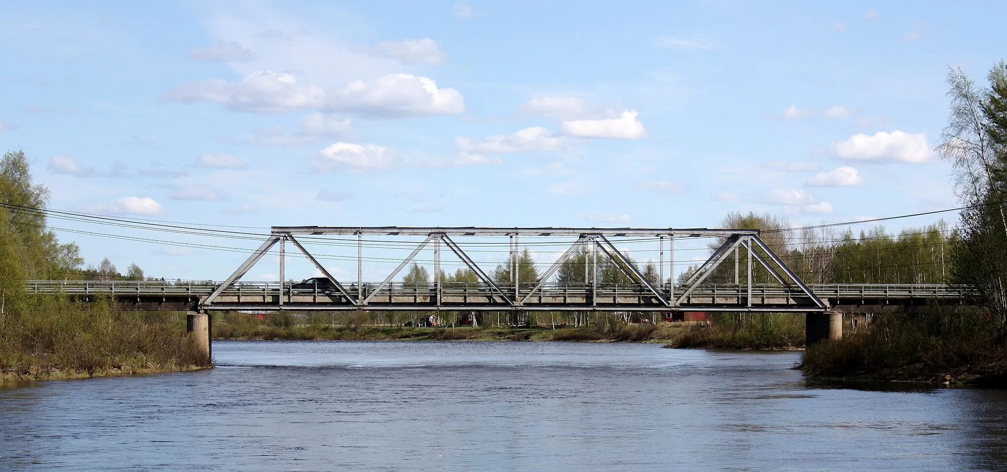 Photo showing: Autio Bridge over Kiiminki River in Alakylä village in Kiiminki.