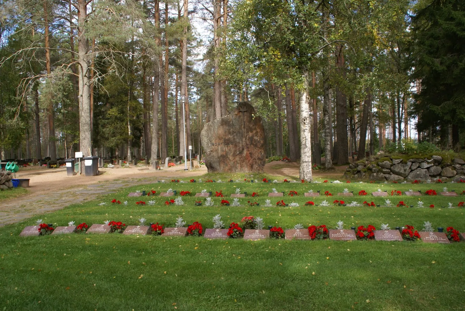 Photo showing: Kestilä military cemetery in Finland