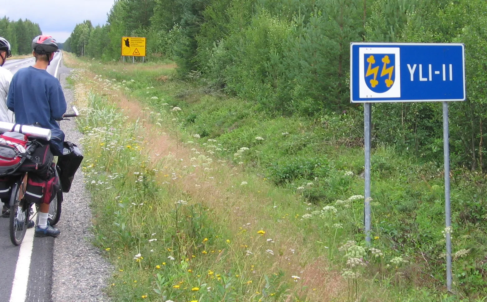 Photo showing: Municipal border sign of Yli-Ii, Finland