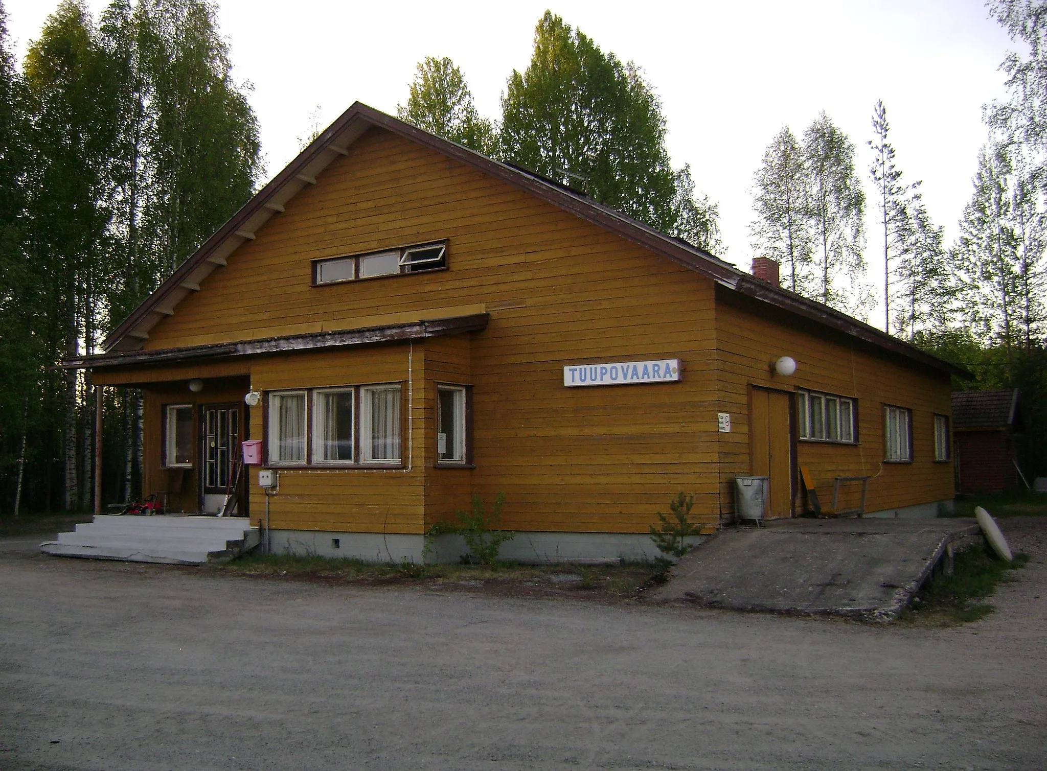 Photo showing: Tuupovaara railway station, Joensuu, Finland.