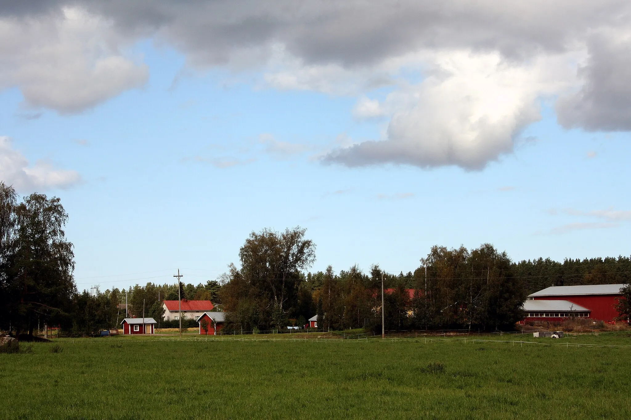 Photo showing: Peltokorven kylää Kokkolan Kälviällä, Suomessa.